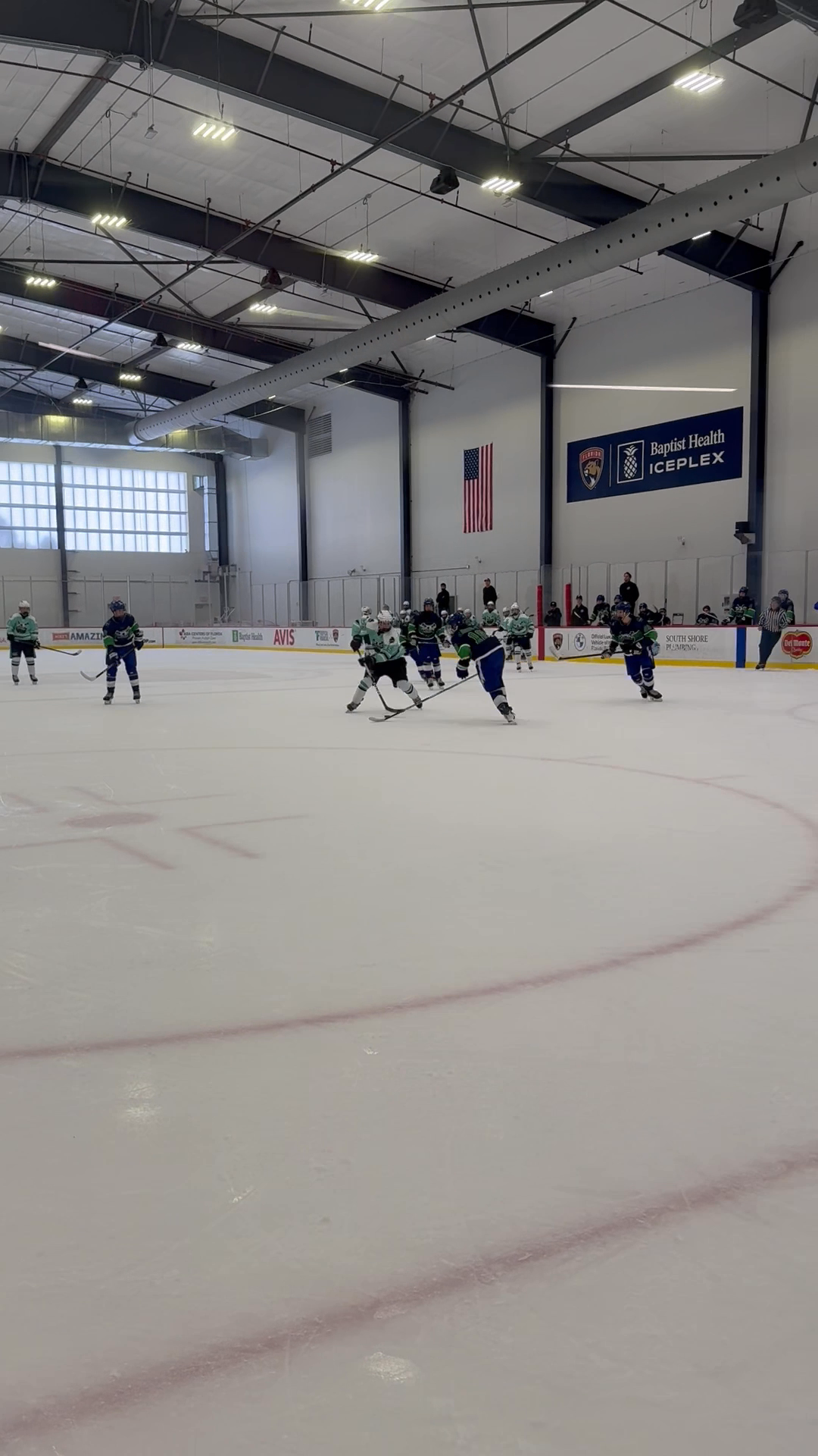 Calvin Renuart's Dazzling Goal: Skating Past 4 Defenders!