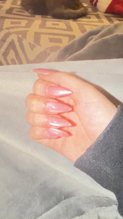 FX Nails Salon - I asked for stiletto, pink cat eye, and Eva delivered - Tanning Near Me - Orlando, Florida