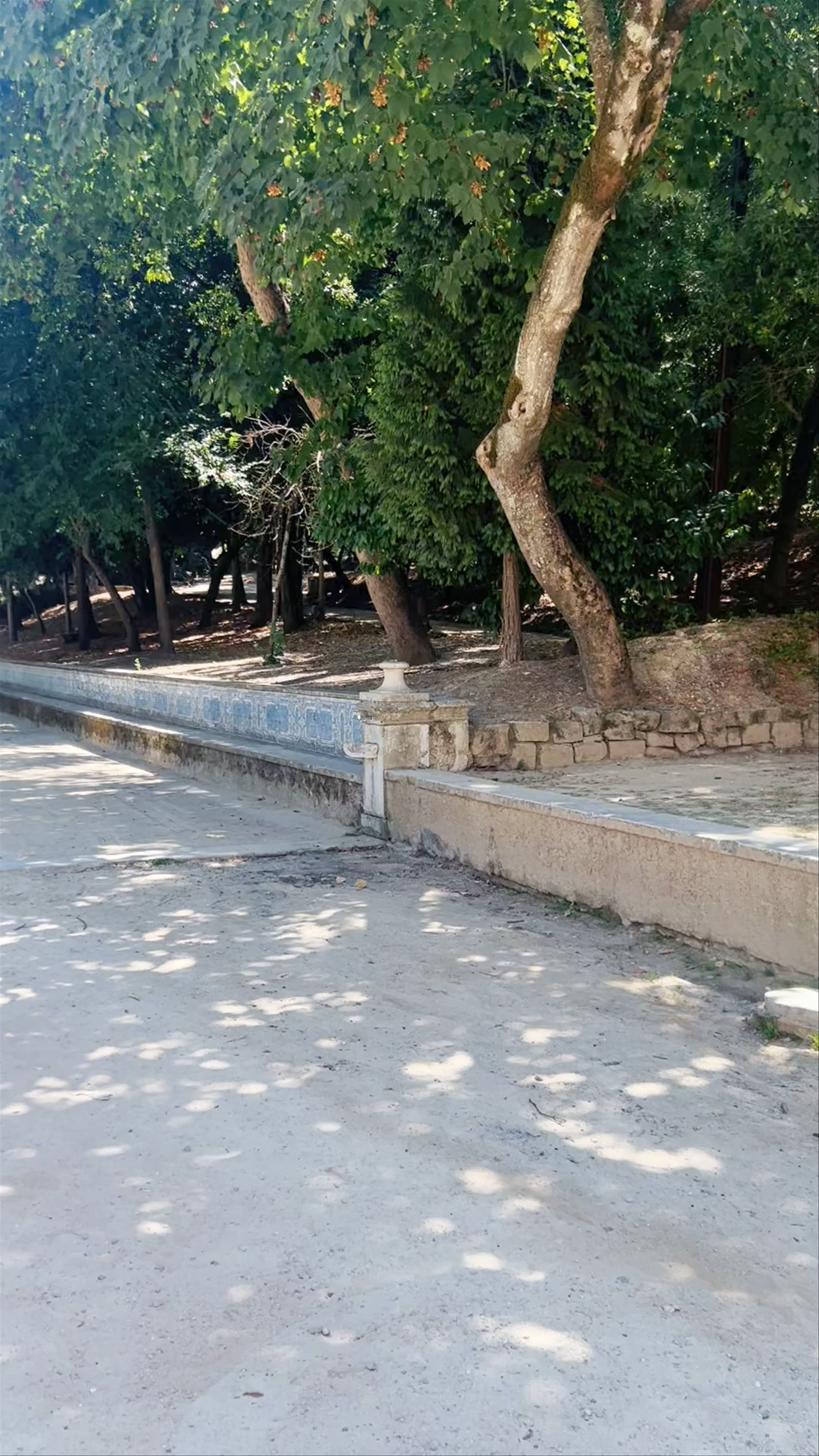 Jardim da Sereia, Praça República