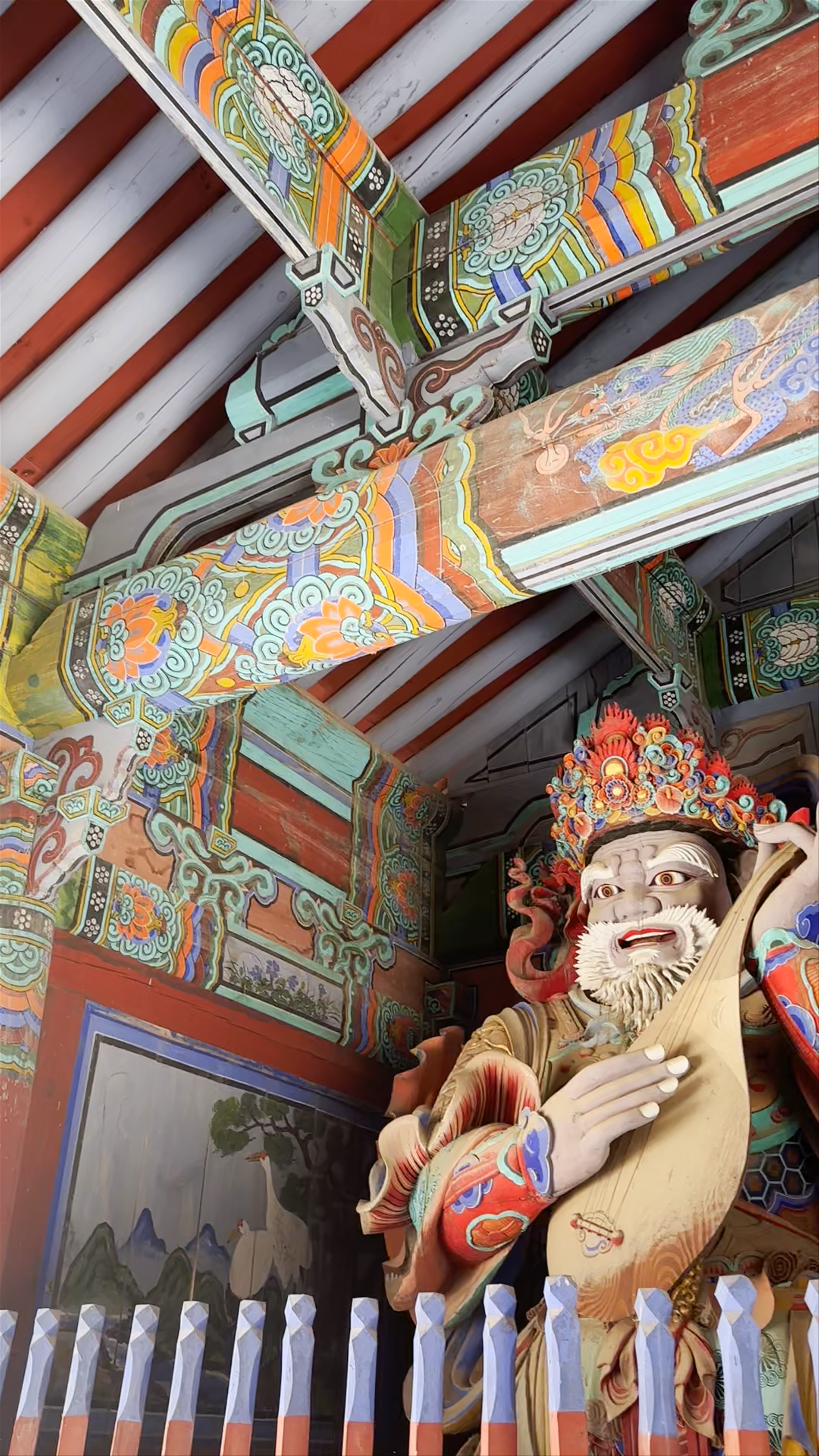 Hwaamsa Buddhist Temple: A Vibrant Masterpiece in Gangwon-do, South Korea