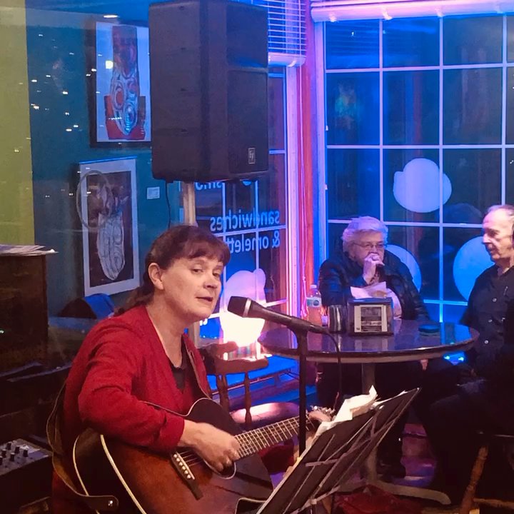 Richard's Coffeehouse - Pam Foster playing Music  at Richard's Coffeehouse - Coffee & Tea Near Me - Brockville, Ontario