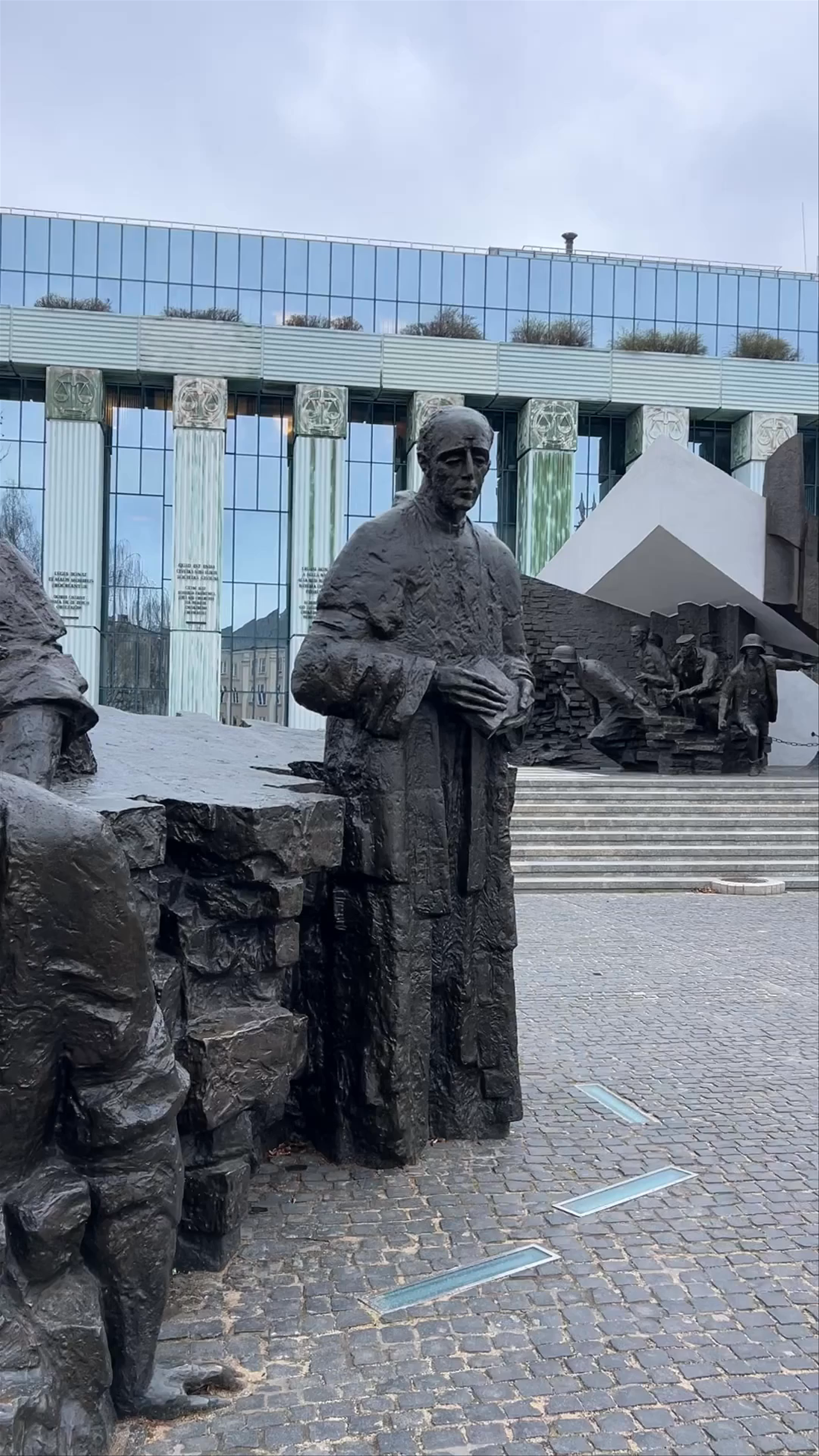 Warsaw Uprising Monument: A Powerful Tribute in Warsaw