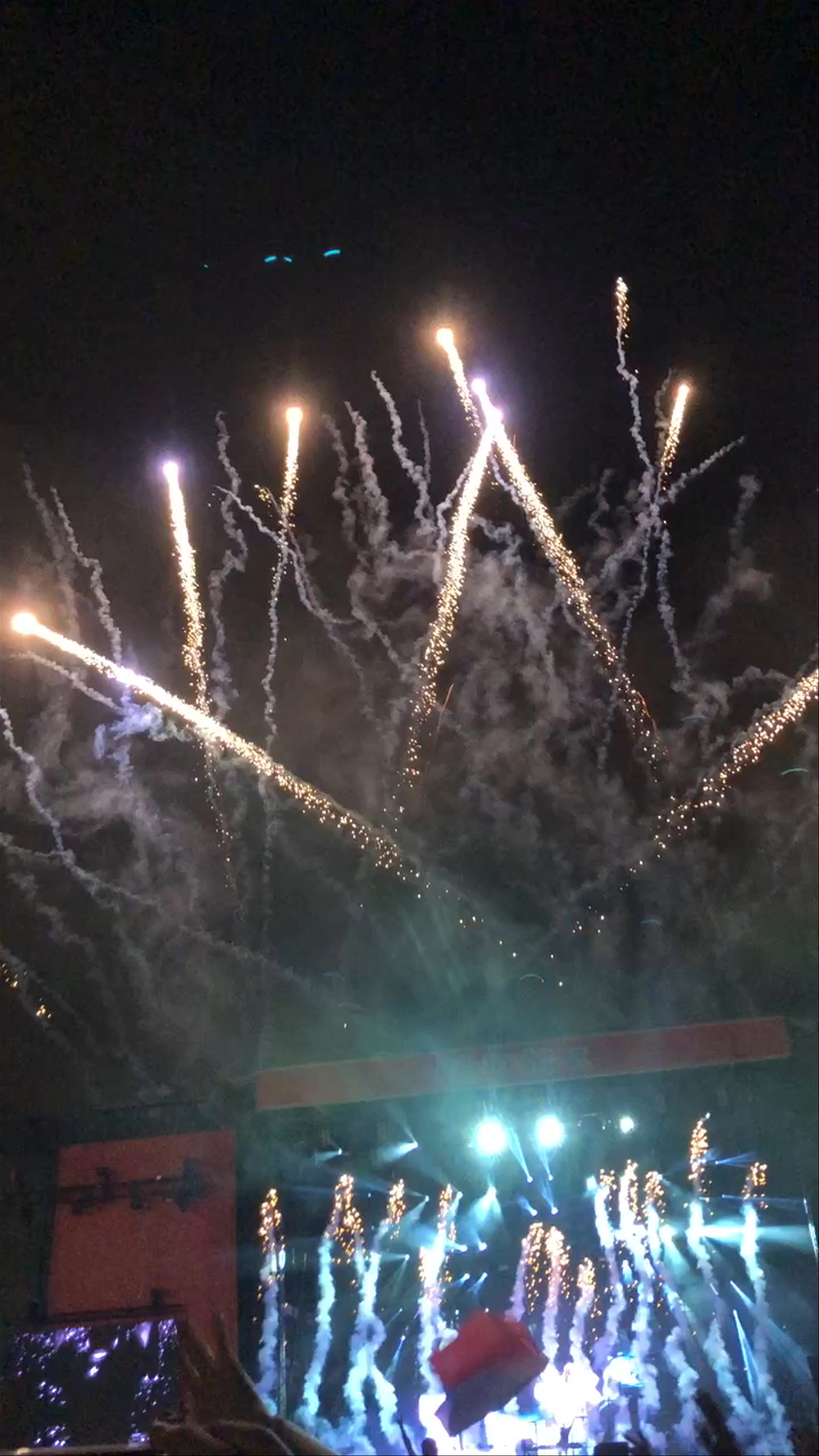 Dazzling Night Fireworks Show at Hippodrome de Paris Longchamp