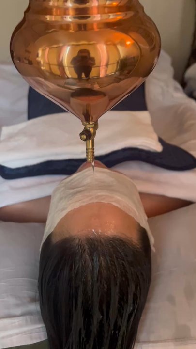 Aroka Thai Spa - Shirodahra treatment - Massage Near Me - Honolulu, Hawaii