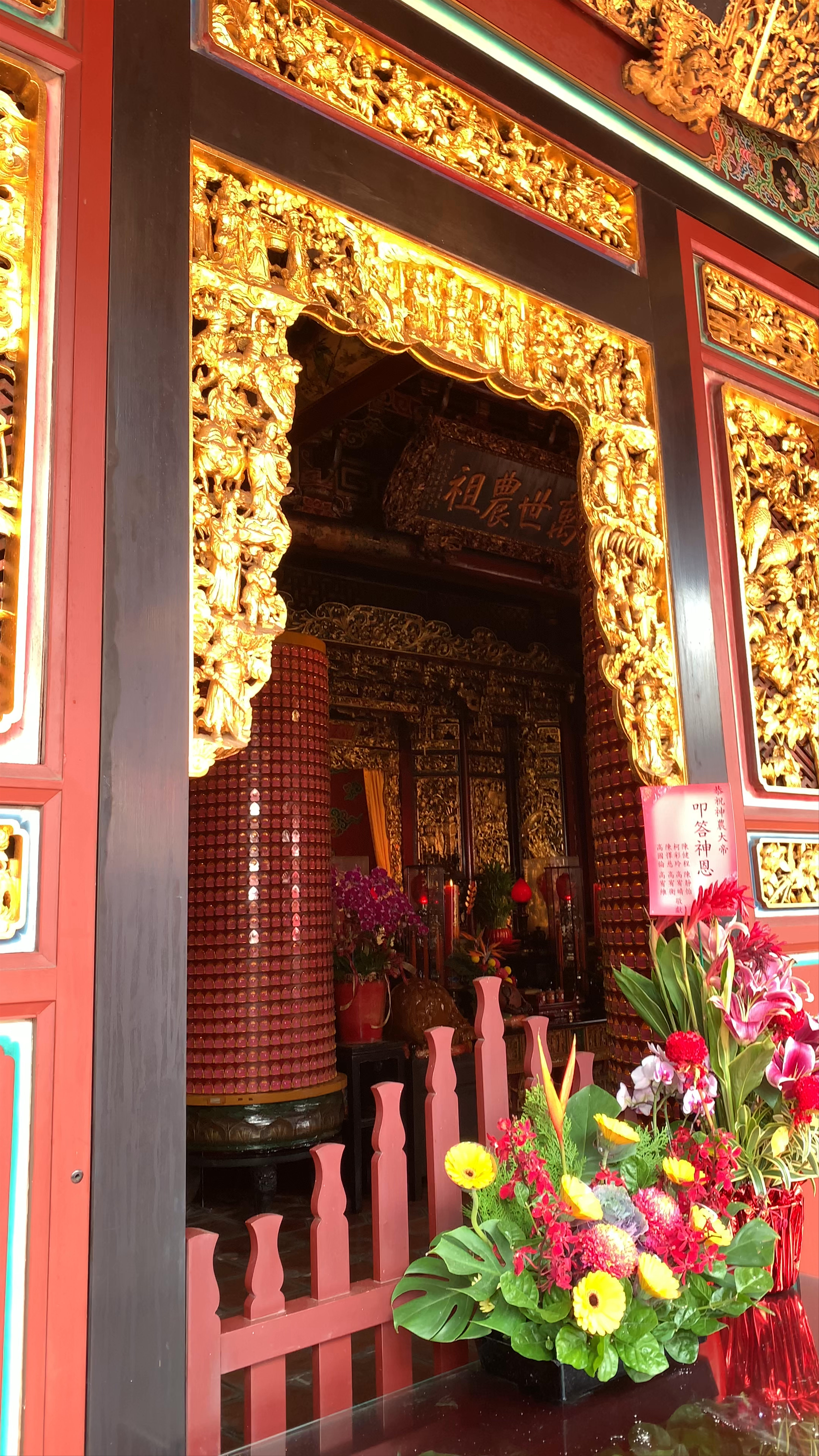 Dalongdong Baoan Temple: A Glimpse into Taipei's Sacred Heritage