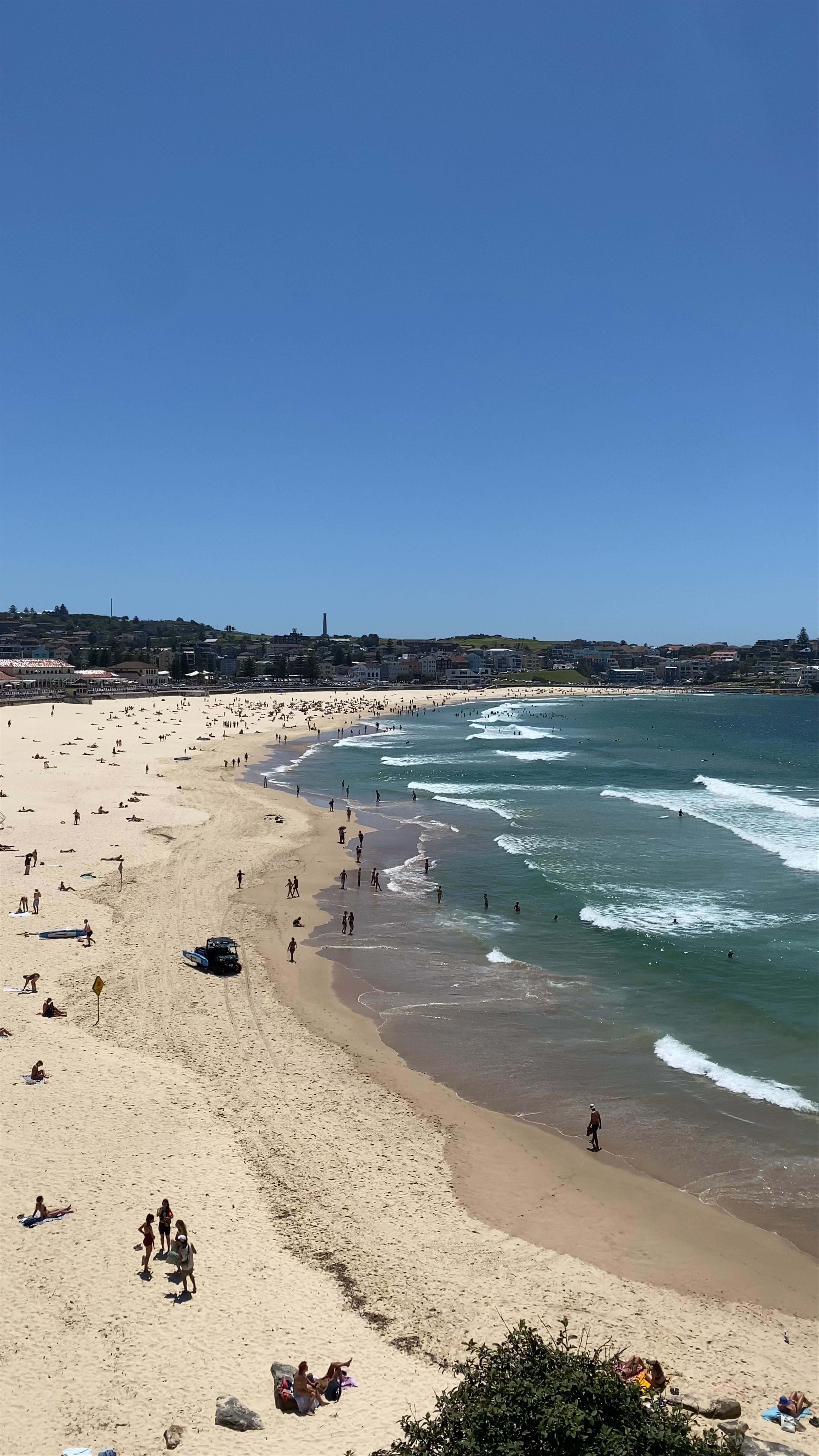 Sun-Soaked Bondi Beach: Australia’s Iconic Coastal Escape