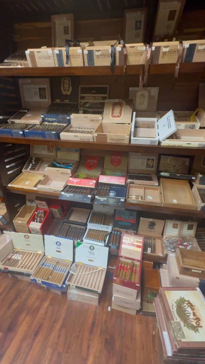 Cigar Barn & Lounge - Cigar Barn & Lounge humidor - Lounges Near Me - Yardley, Pennsylvania