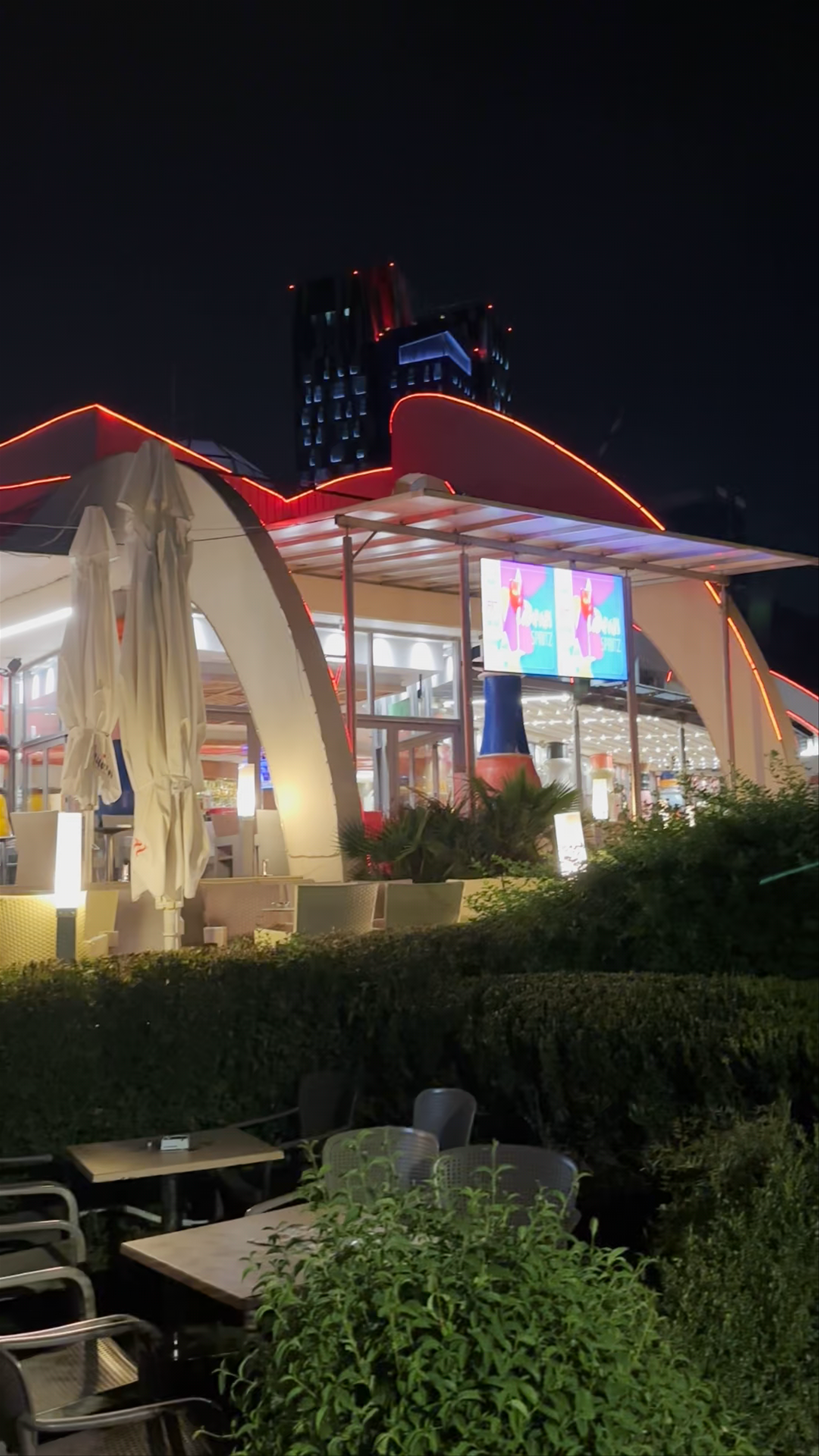 Evening Vibes at Pishina Taiwan, Tirana Albania
