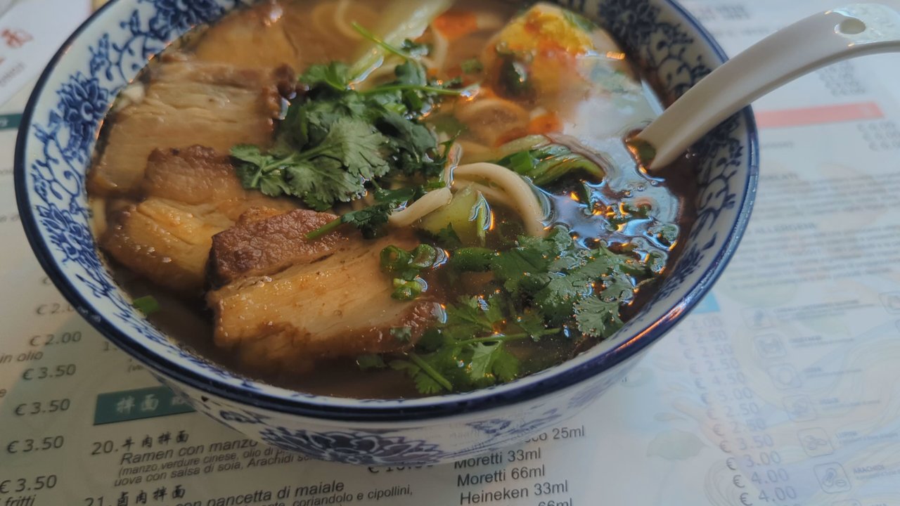 Dingji Ramen - May 11, 2024; Ramen in Brodo con Maiale/Pork Ramen (€10). - Chinese Near Me - Torino, TO