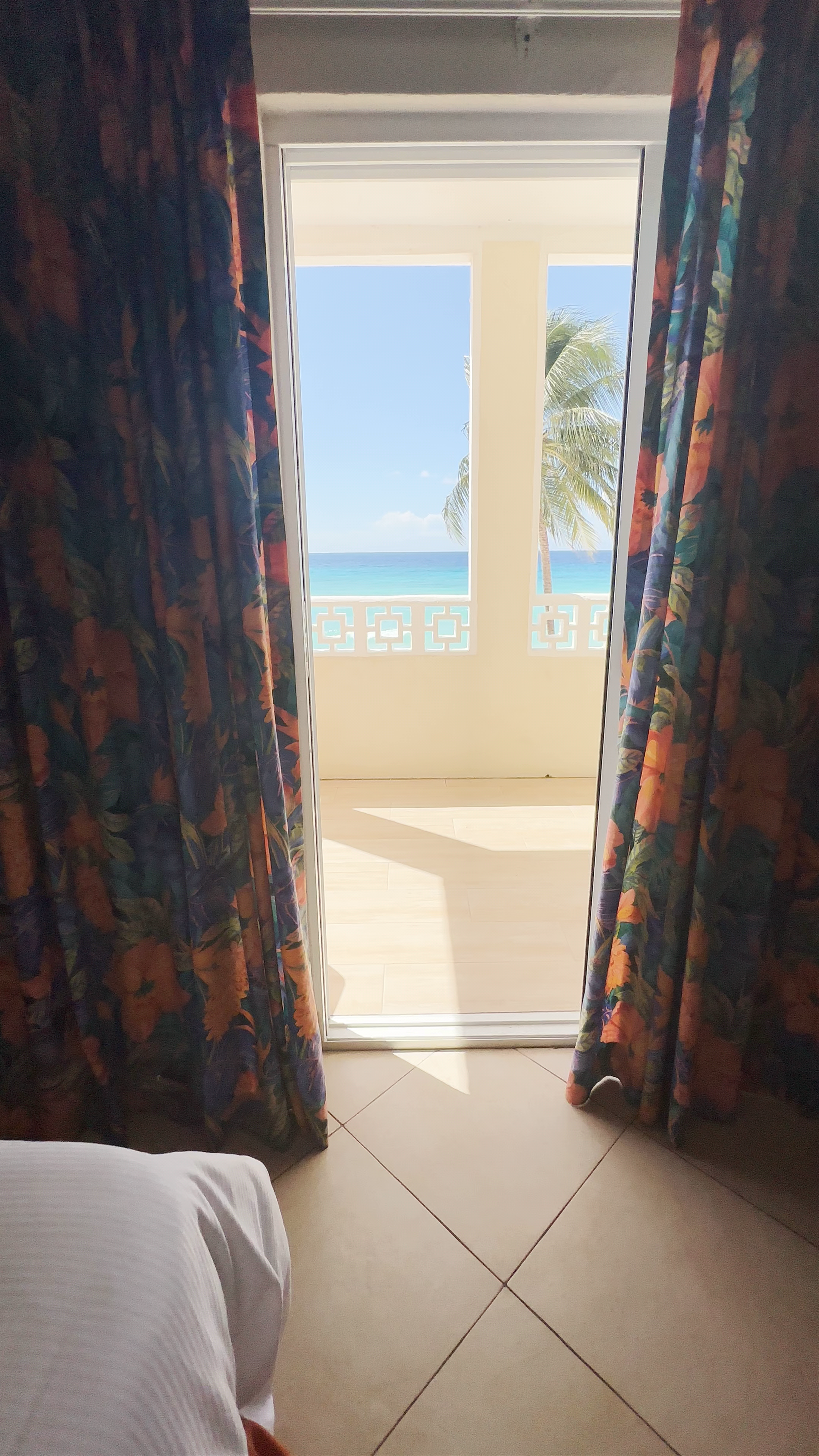 Southern Palms Beach Club & Resort Hotel