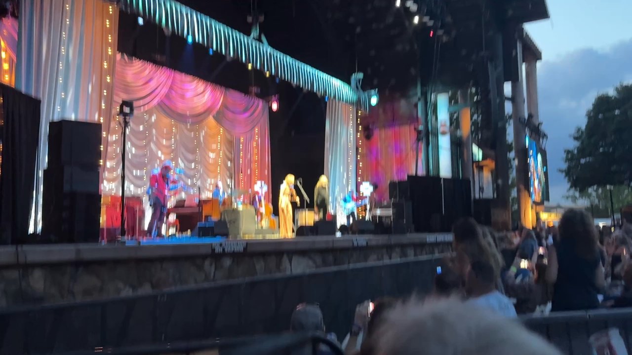 Ozarks Amphitheater - Song - Performing Arts Near Me - Camdenton, Missouri