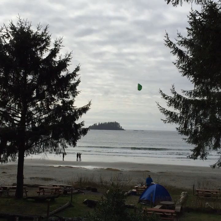 Mackenzie Beach Resort - Resorts Near Me - Tofino, British Columbia