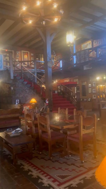 El Rancho Hotel - Hotels Near Me - Gallup, New Mexico