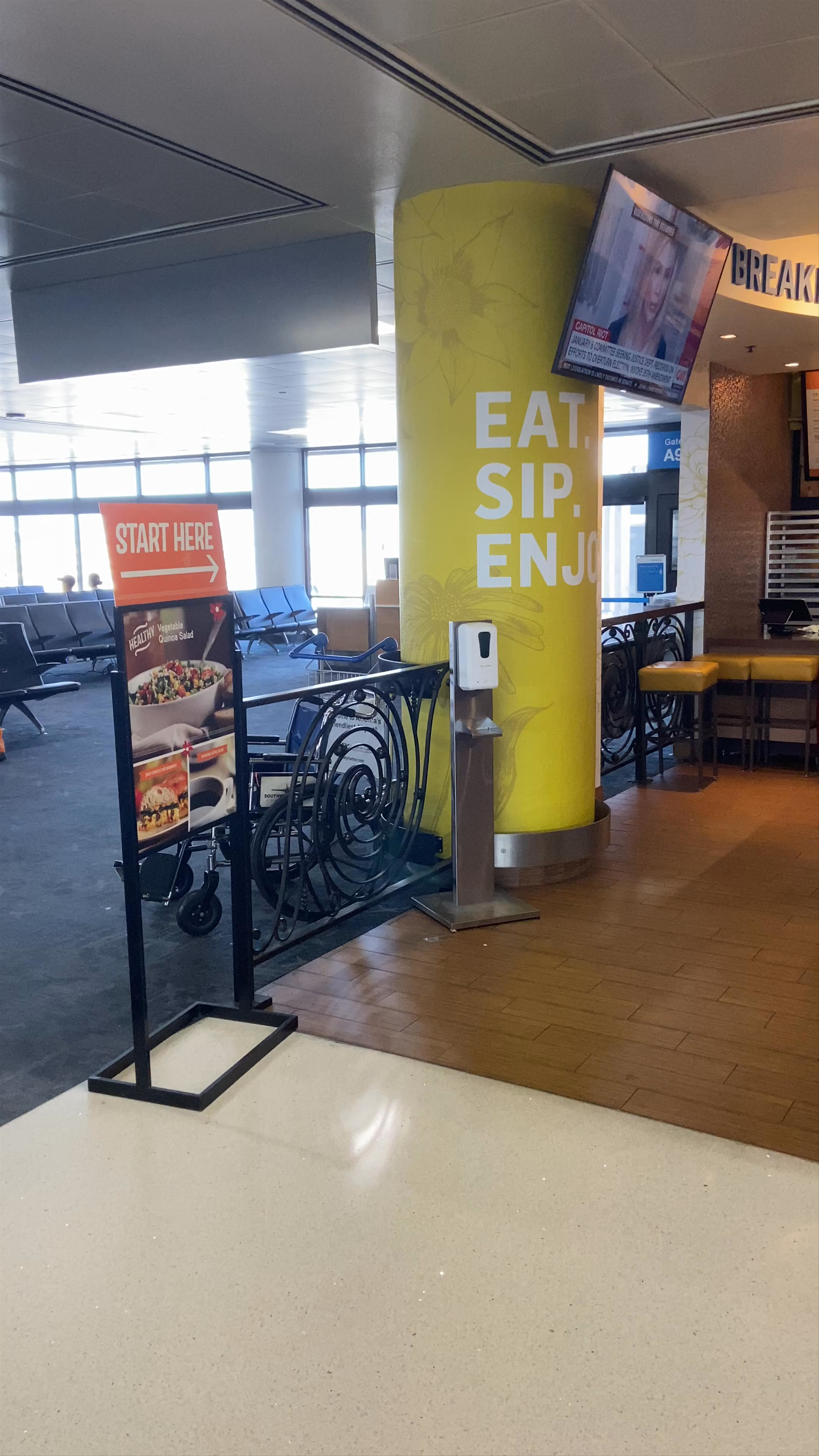 Wildflower Bread Company in Phoenix Airport: Fresh Eats and Cozy Atmosphere