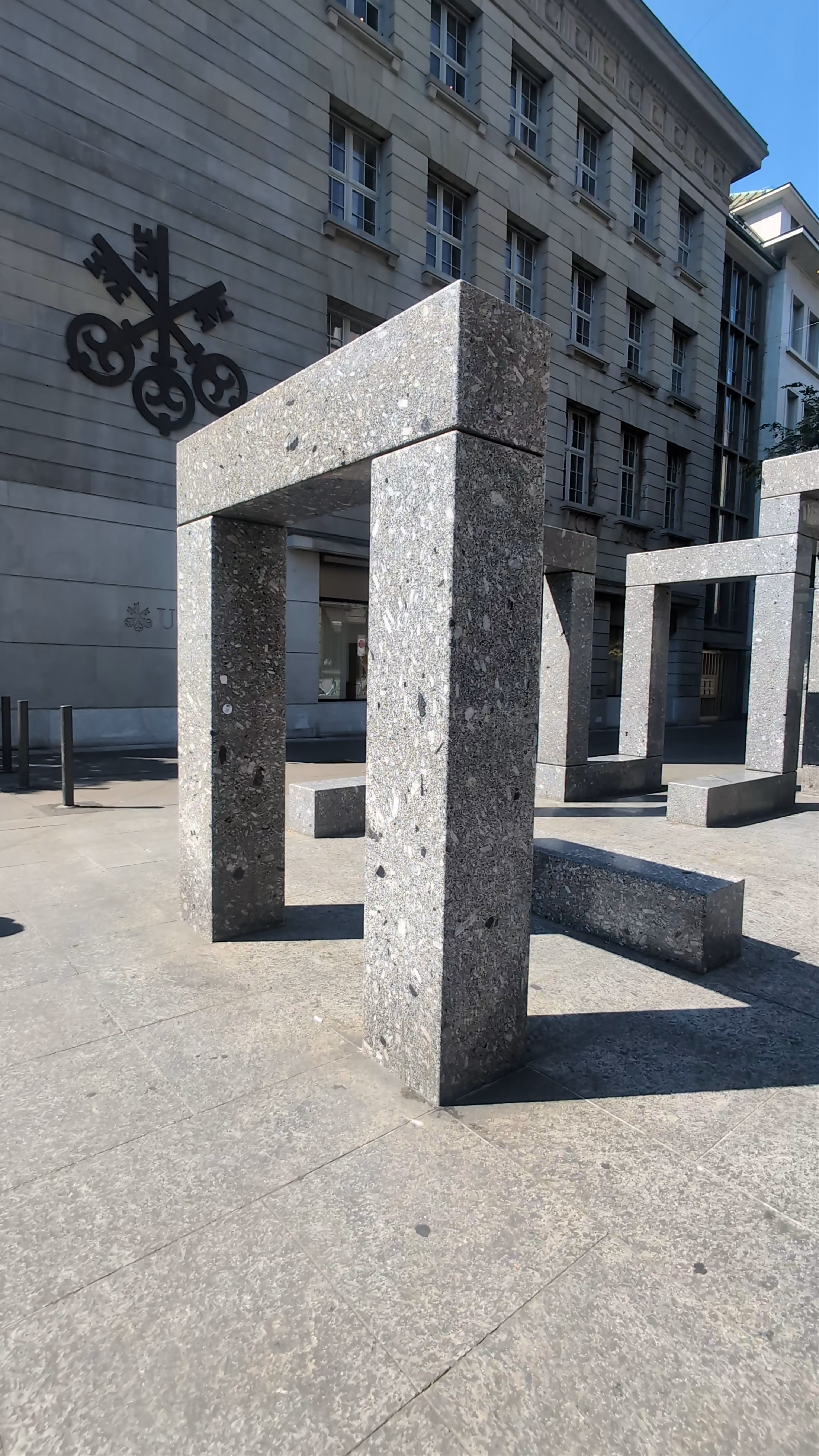 Pavillon-Skulptur von Max Bill, 1983 (#KiöR)