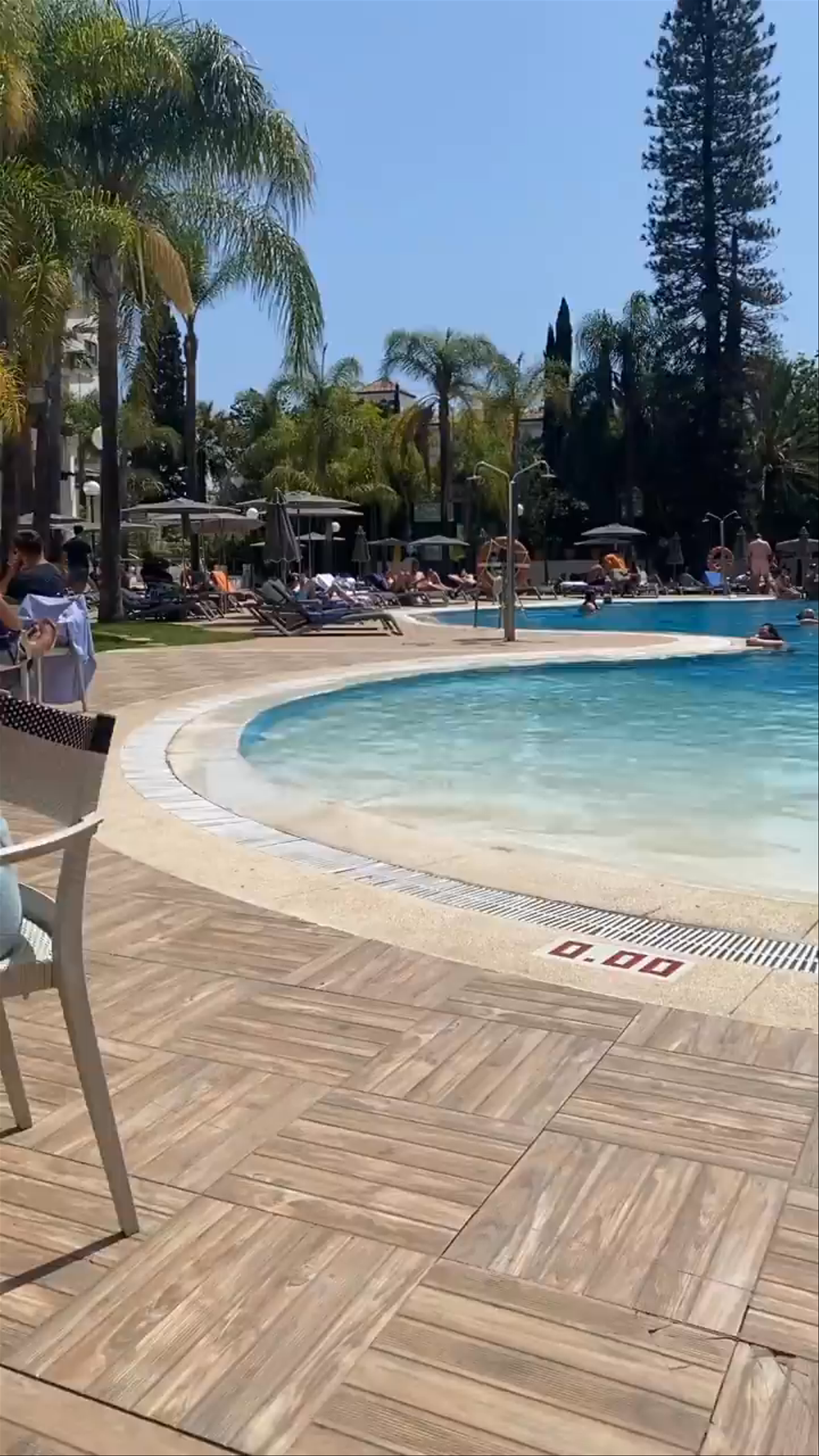 NAO Pool Club
