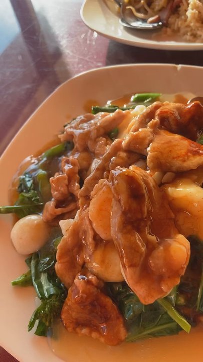 Seng's Restaurant - Combo chow fun and fried shrimp lunch special. Come support this local business! - Chinese Near Me - Modesto, California