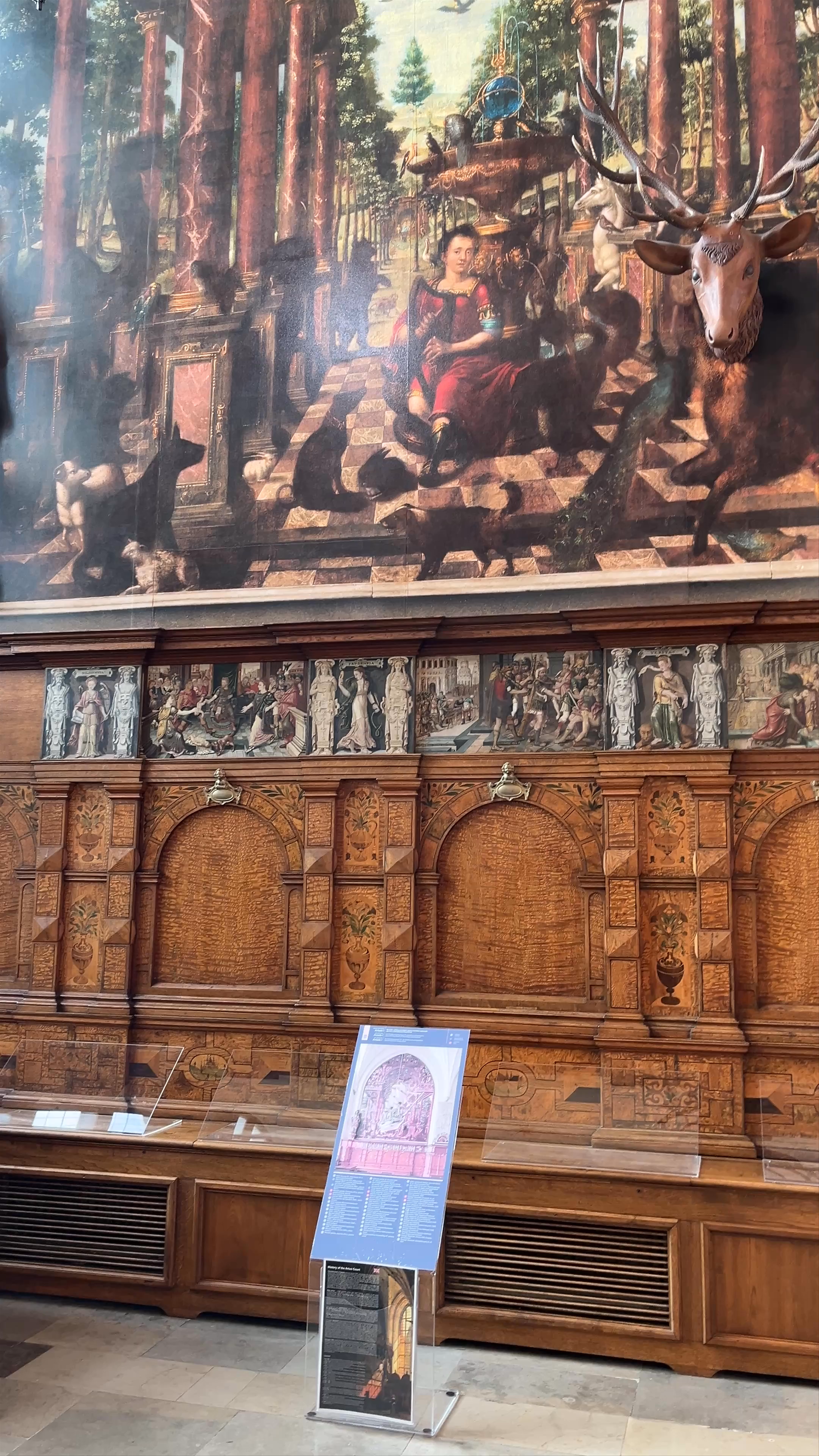 Dwór Artusa: A Renaissance Treasure in Gdańsk