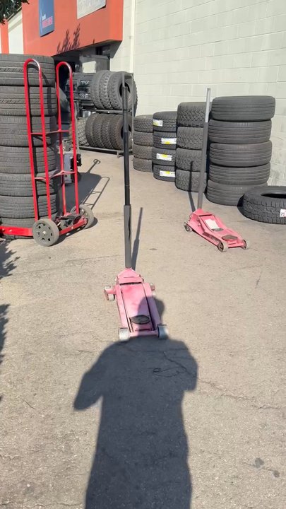Alvarez Tire - Tires Near Me - Santee, California