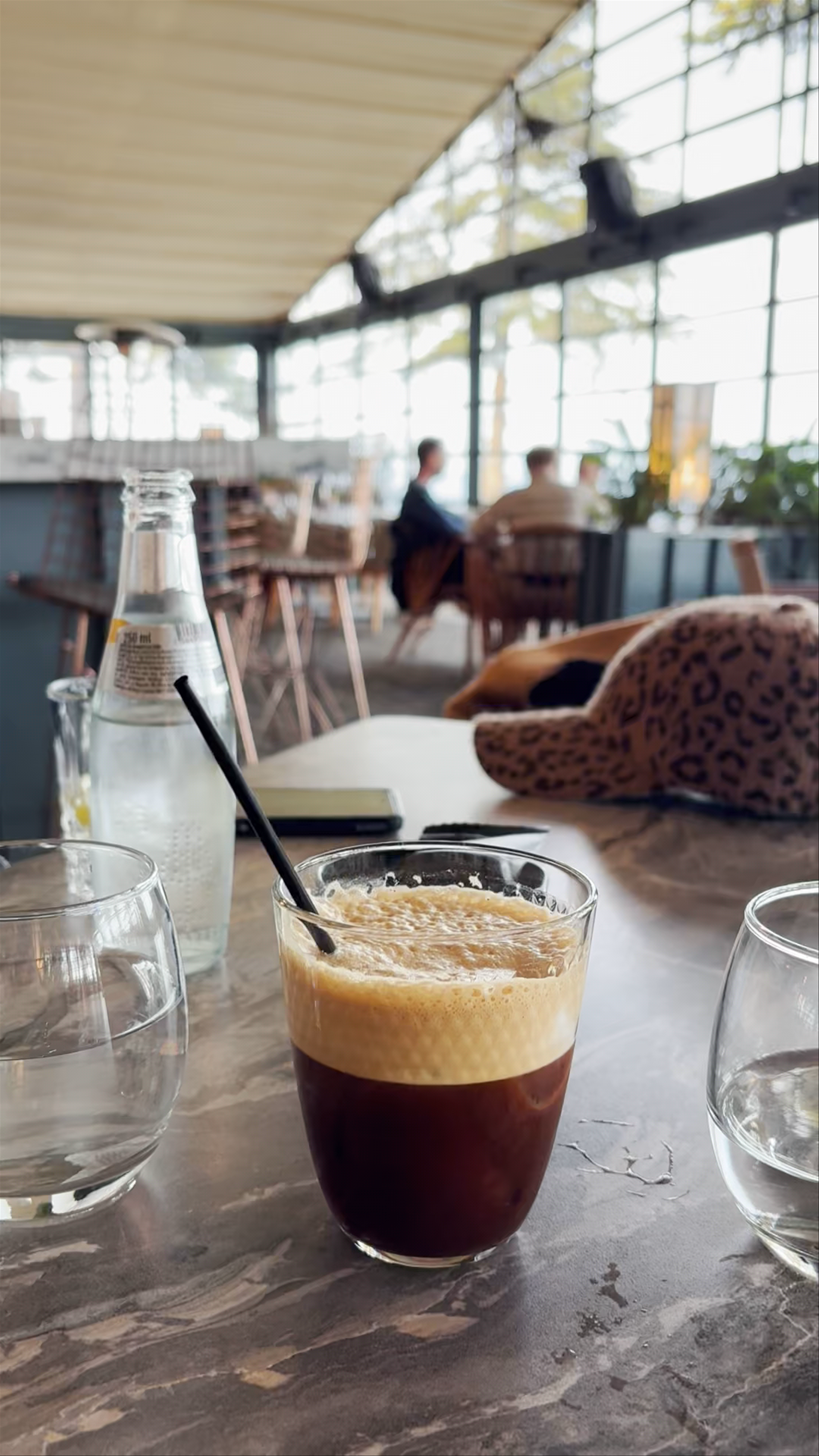 Kioski Cafe Bar Restaurant: Cozy Moments with Scenic Views in Naousa, Greece
