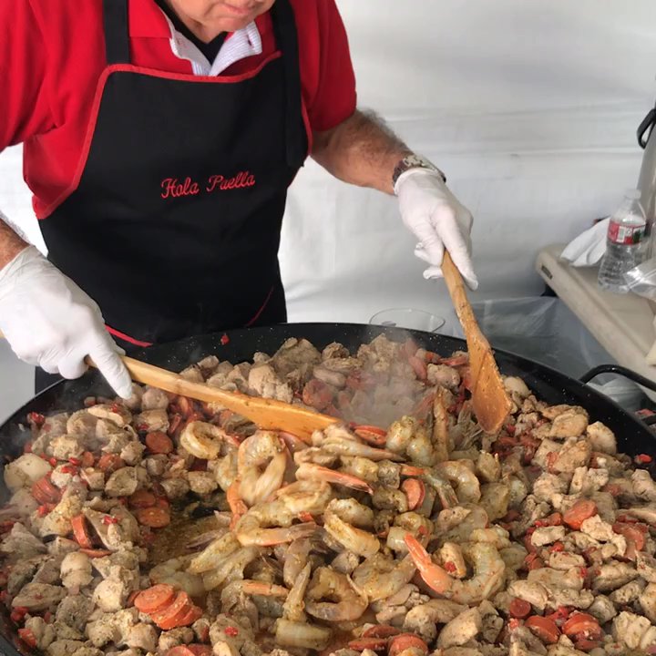 Hola Paella - Yummy - Caterers Near Me