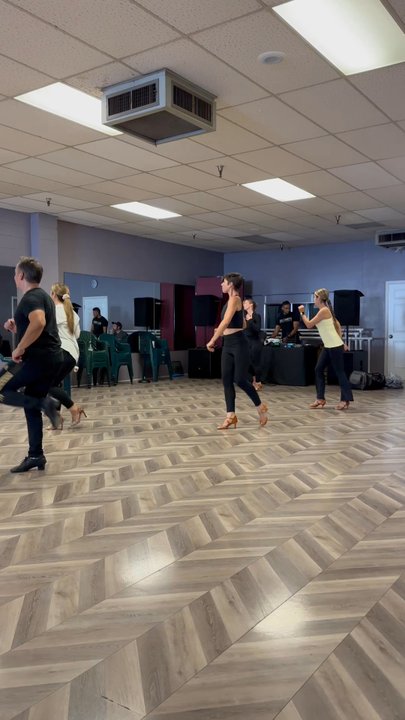 Del Campo Dance Studio - Good - Dance Studios Near Me - Sacramento, California
