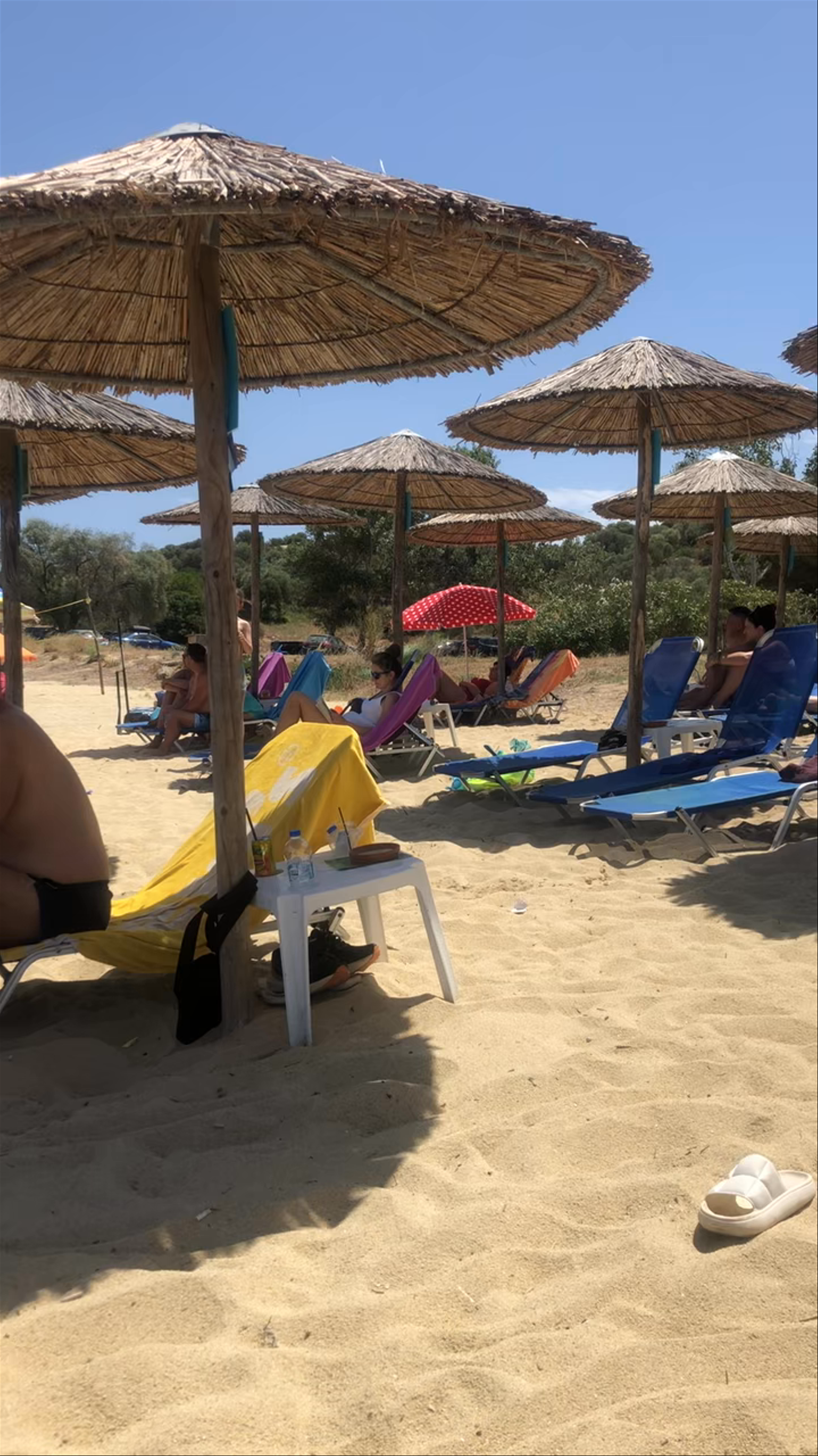 Μεγάλη Άμμος beach bar