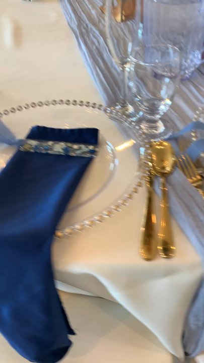 Hidden Hollow - Beautiful table setting with gorgeous centerpieces - Venues & Event Spaces Near Me - Reedley, California