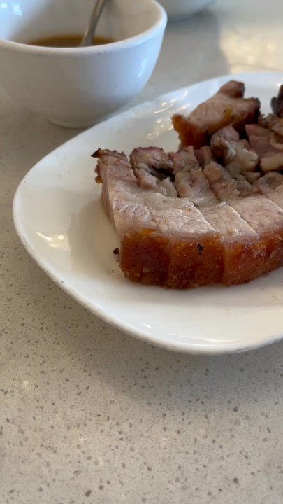 Hon Kee BBQ & Seafood - That roasted pork skin was crunchy - Barbeque Near Me - Chicago, Illinois
