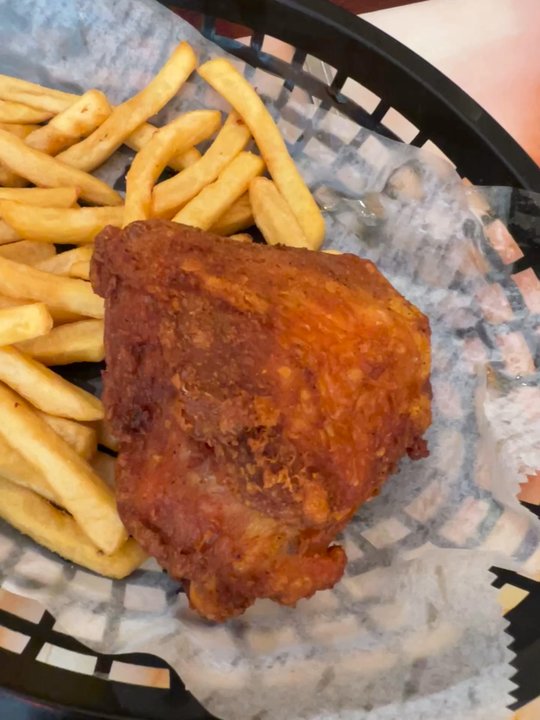 Pollo Shaddai - Latin American Near Me - Lawrence, Indiana