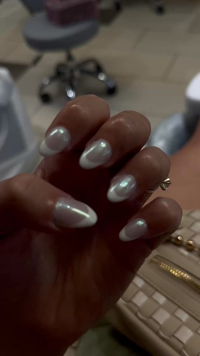 La Belle Nails and Spa - Ask for Bao! - Nail Salons Near Me - Eagan, Minnesota