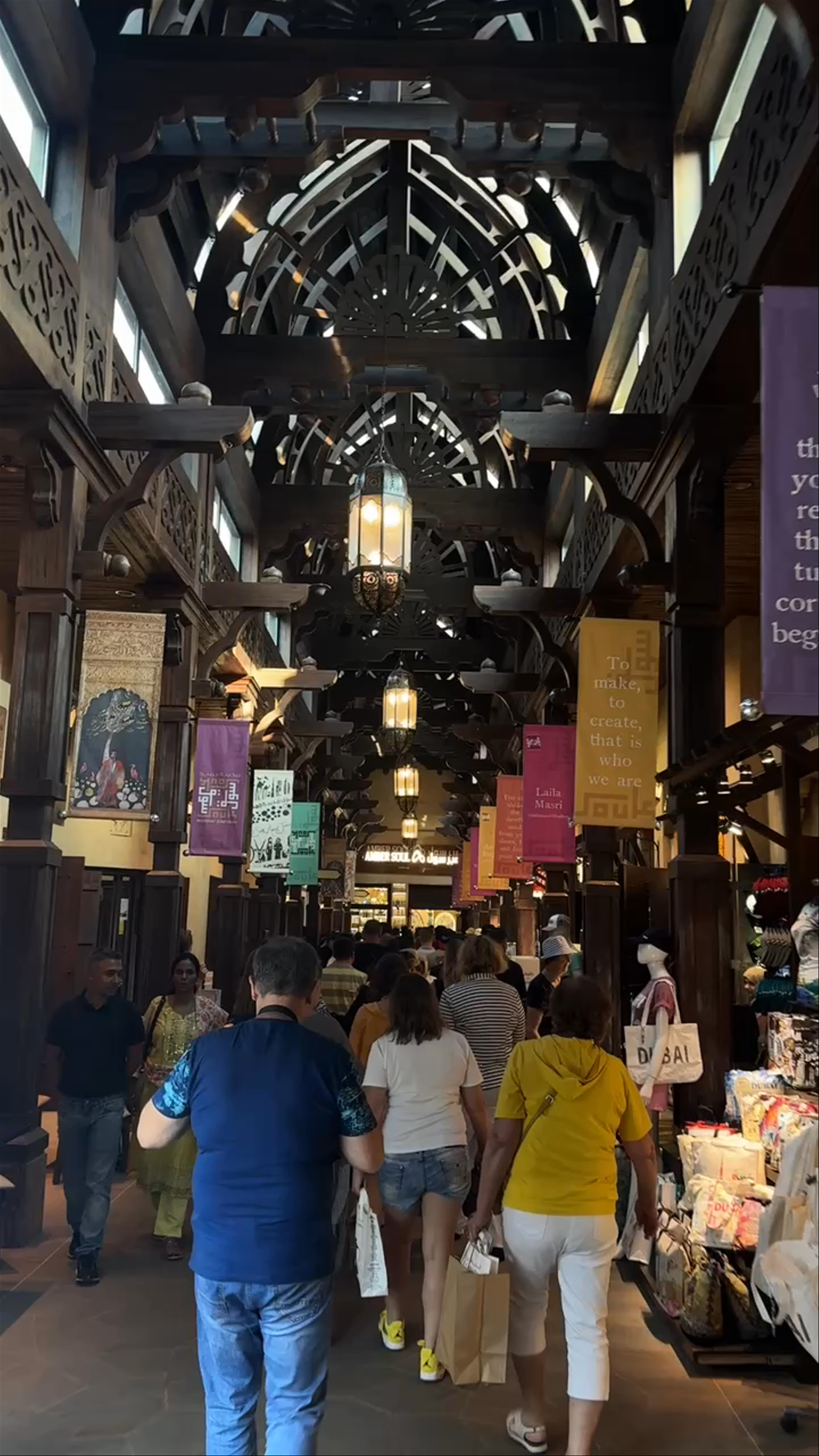 Souk Madinat Jumeirah: Traditional Marketplace in Dubai