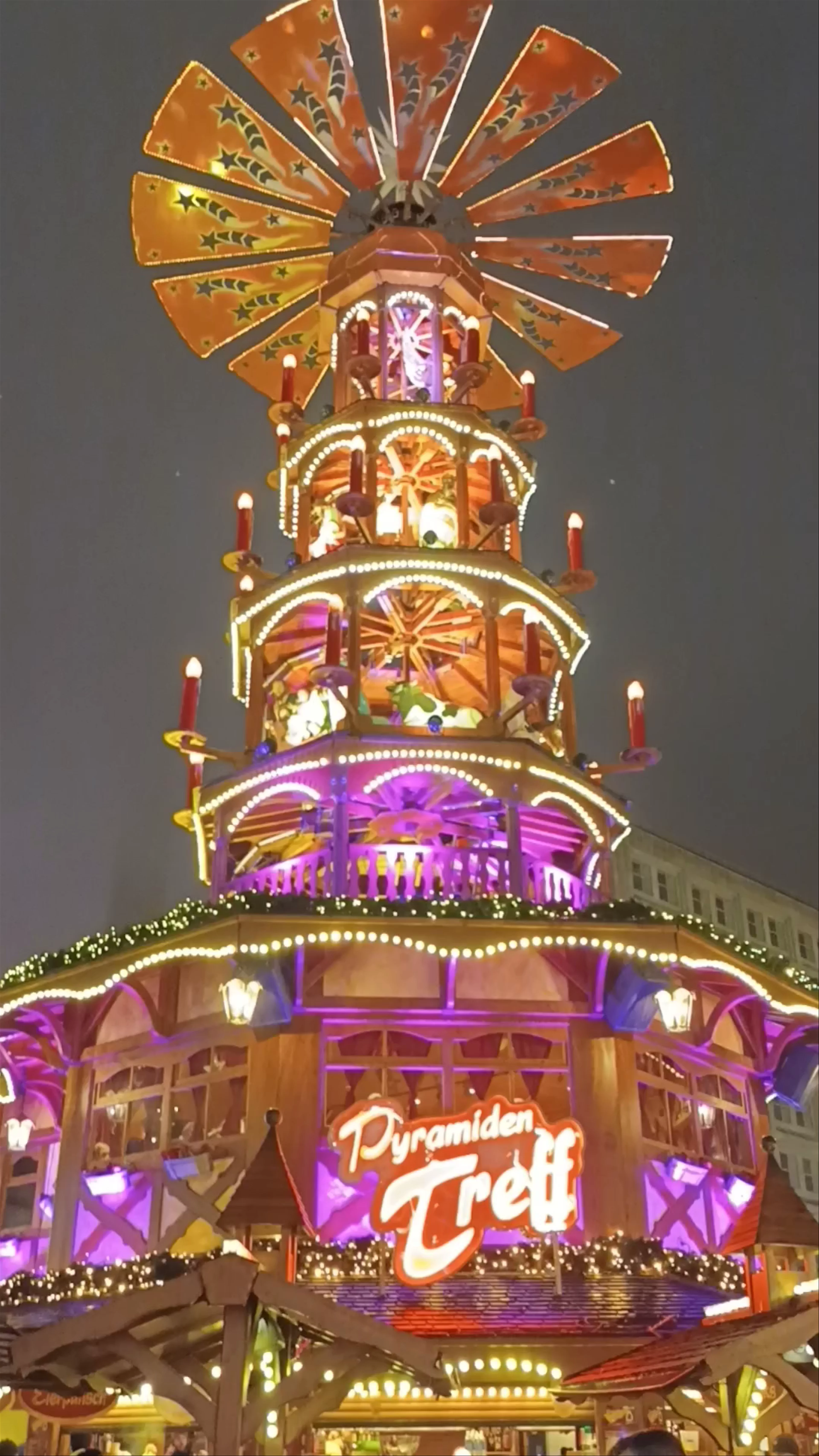 Christman Market Erzgebirge in Nikolaiviertel