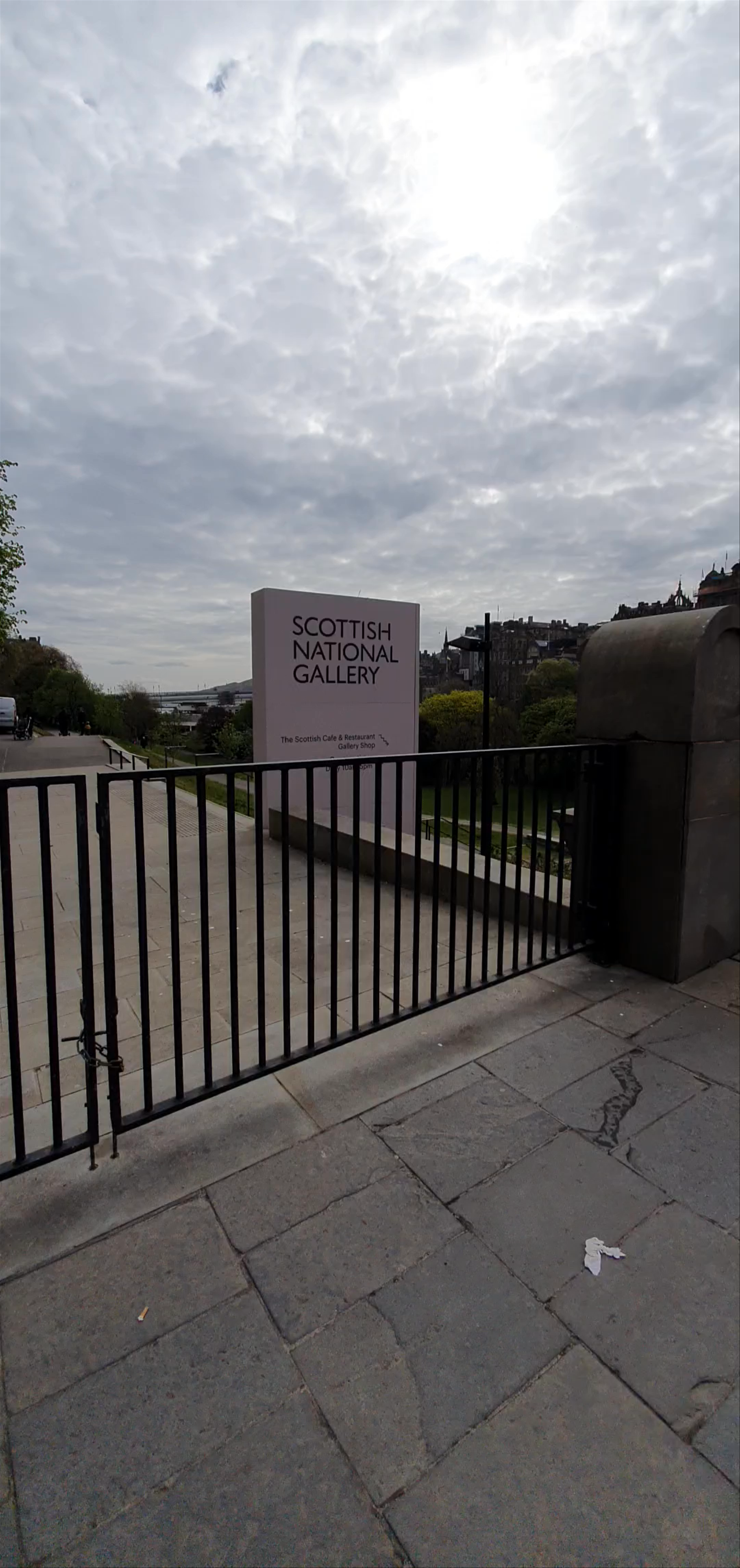 Scottish National Gallery of Modern Art (Modern One)