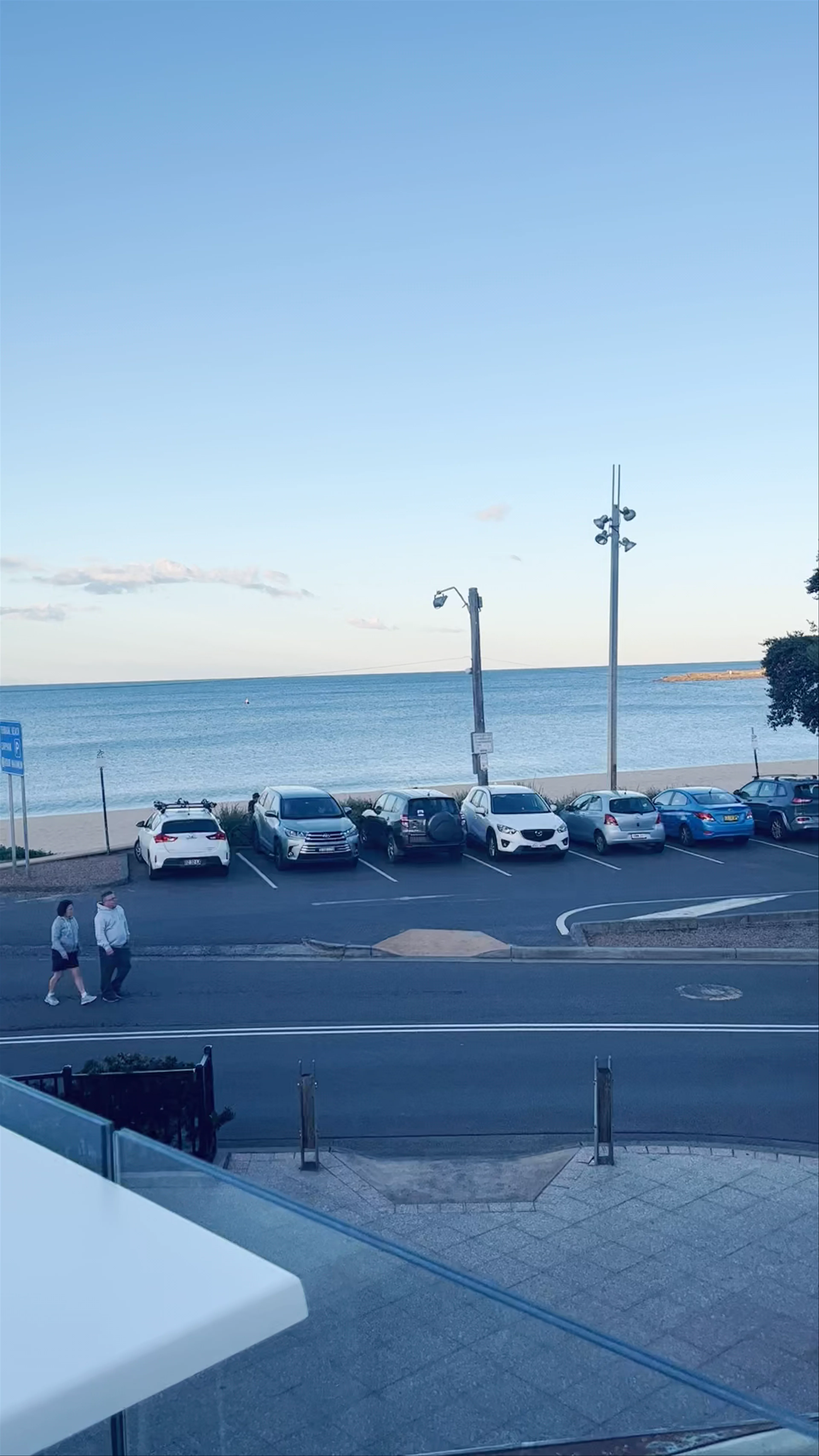 Swells Terrigal, Terrigal Esplanade