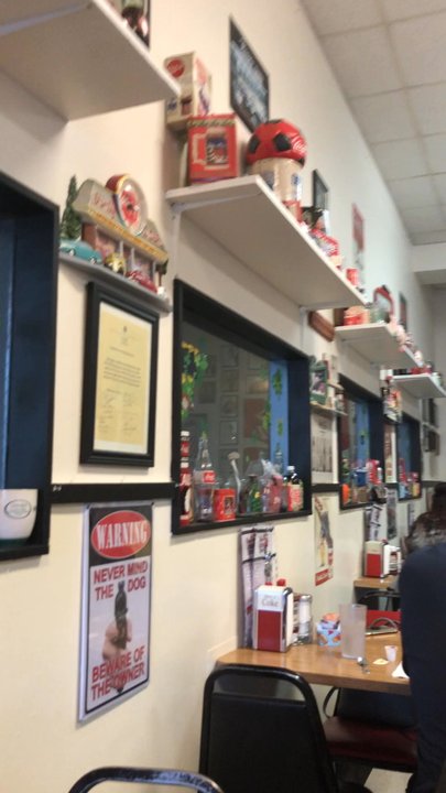 Pappy's Greasy Spoon - This is a local family owned establishment. They live up to their name. - American Near Me - Canby, Oregon