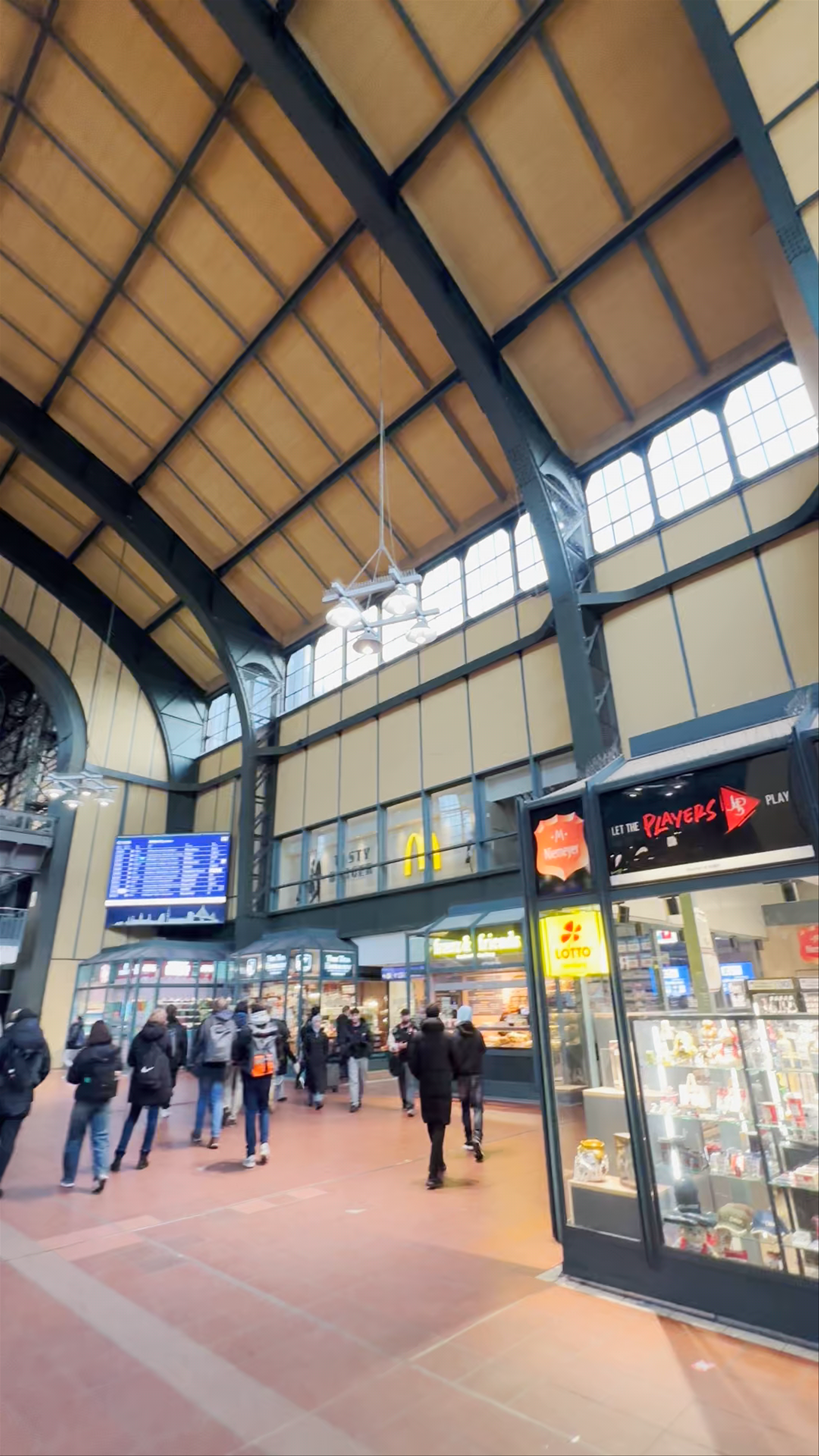 Wandelhalle Hamburg Verwaltung & Projektentwicklung