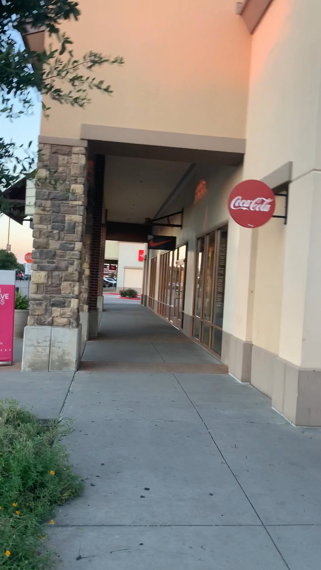 allen outlet mall nike