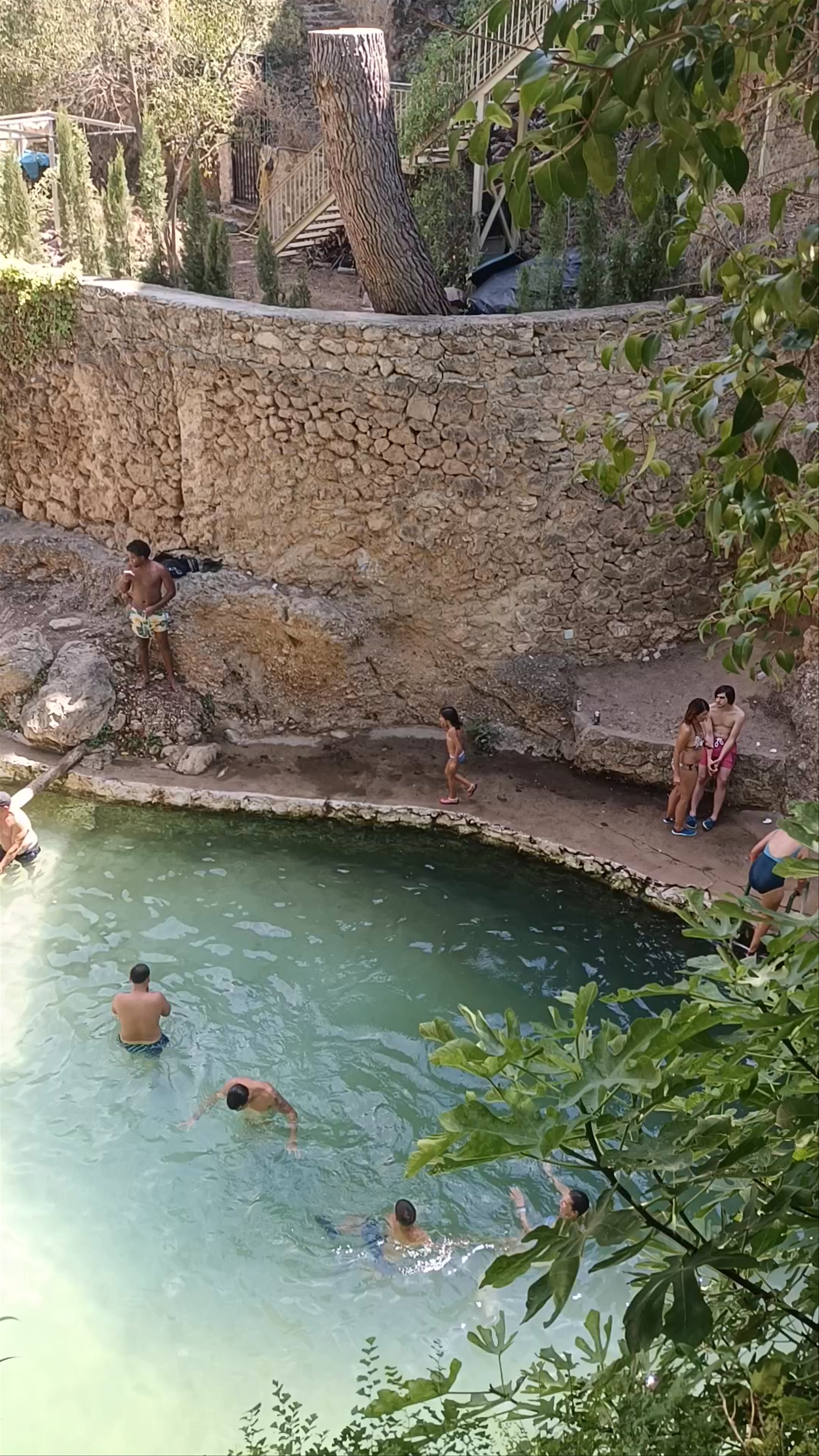 Charco de las Canales: Natural Swimming Pool in Letur, Spain