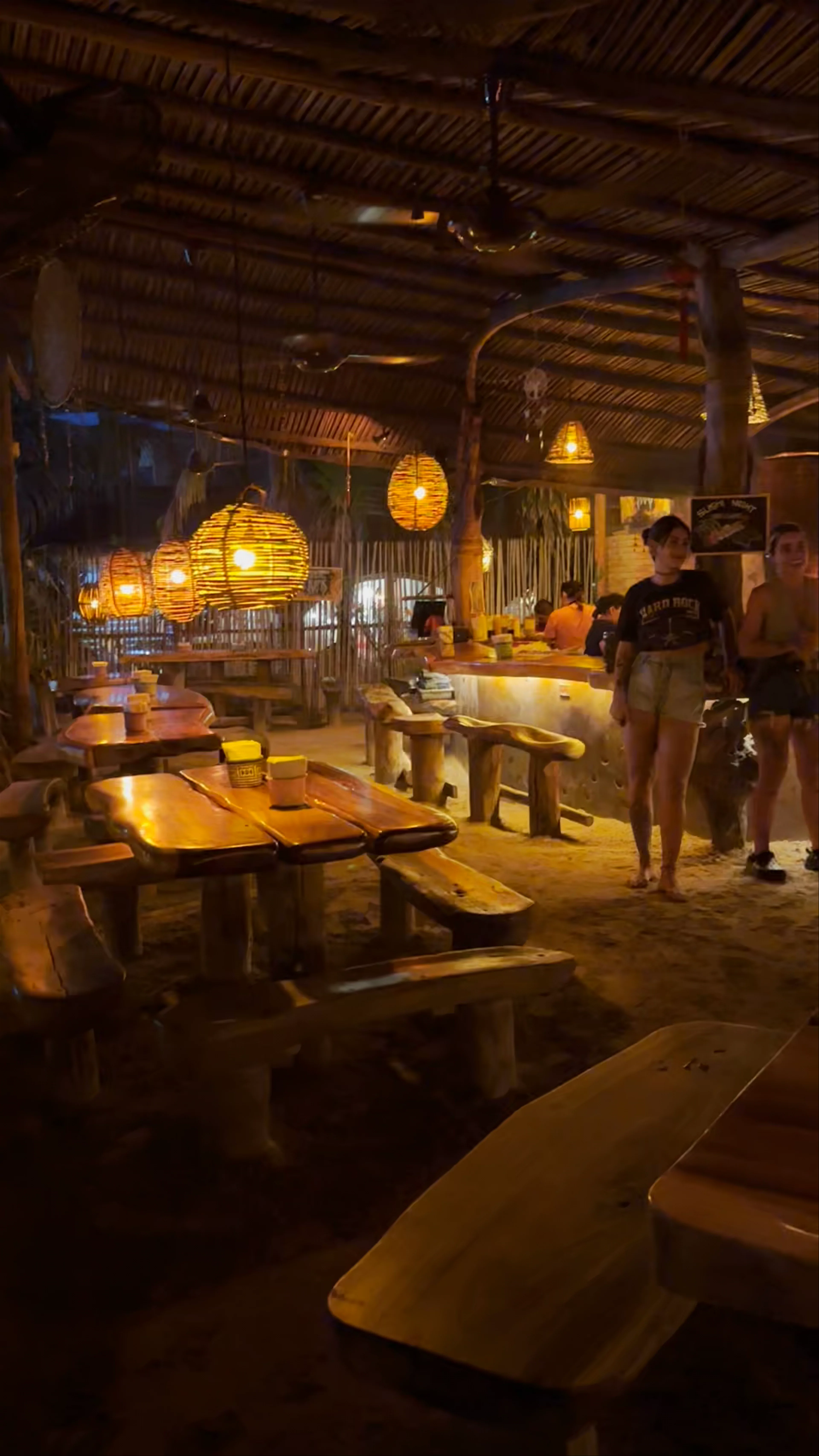 Lychee Thai food, Alejandro Cárdenas Peralta, Brisas de Zicatela, Oaxaca, Mexico