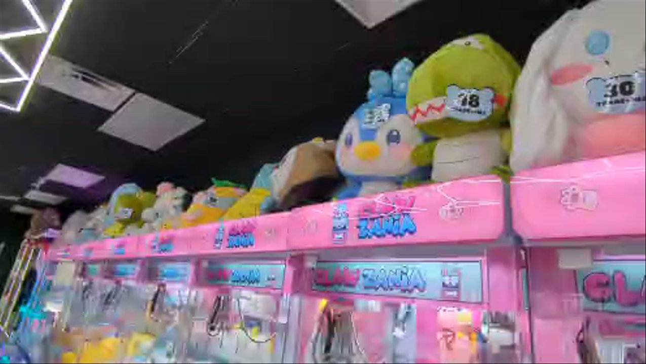ClawZania - XL Plushies on top of the Games - Arcades Near Me - Austin, Texas