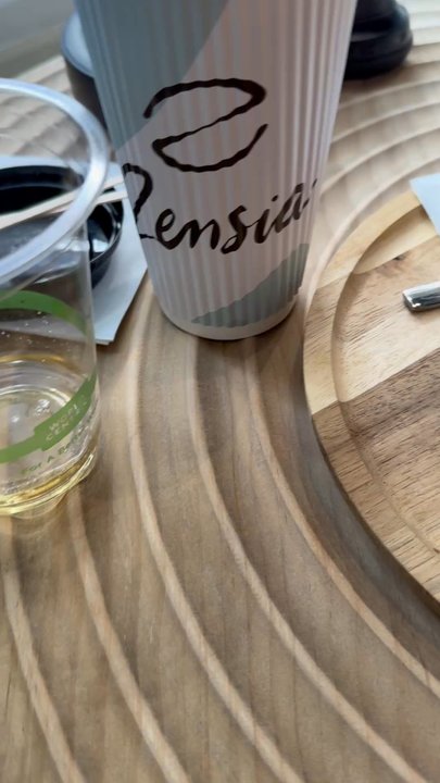 Zensia - Coffee & Tea Near Me - Clayton, Missouri