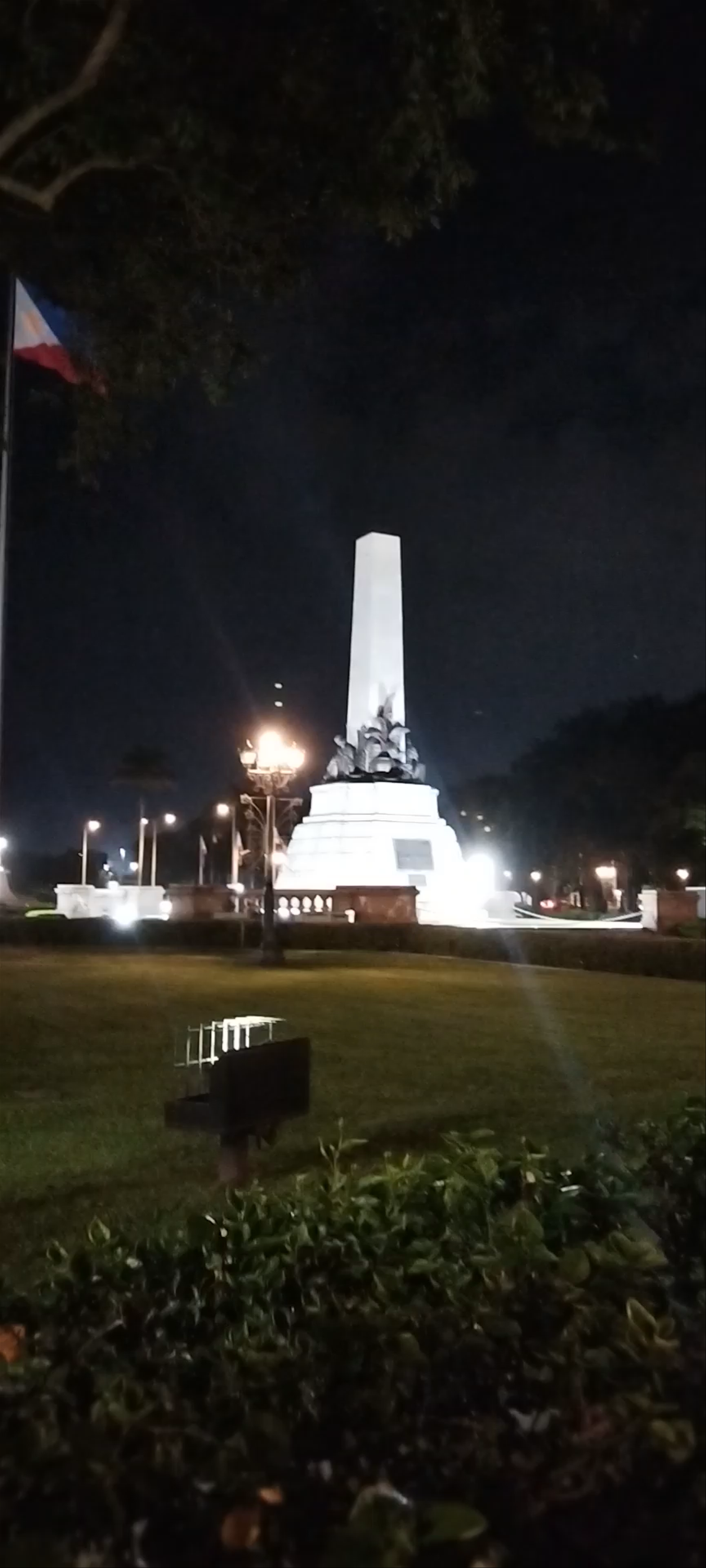 Luneta Park Night Serenity: The Heart of Manila Illuminated