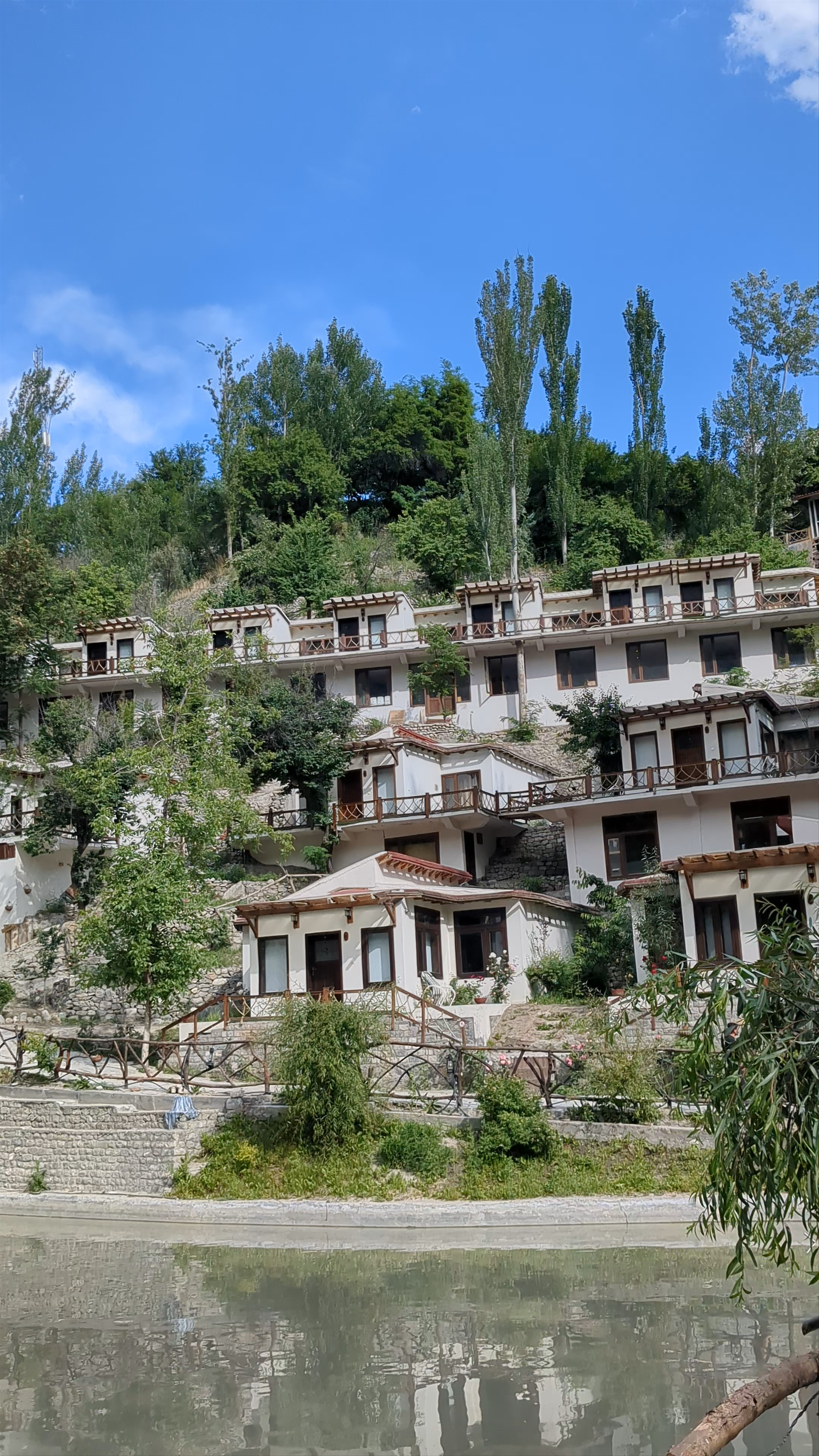 Offto Resort Karimabad