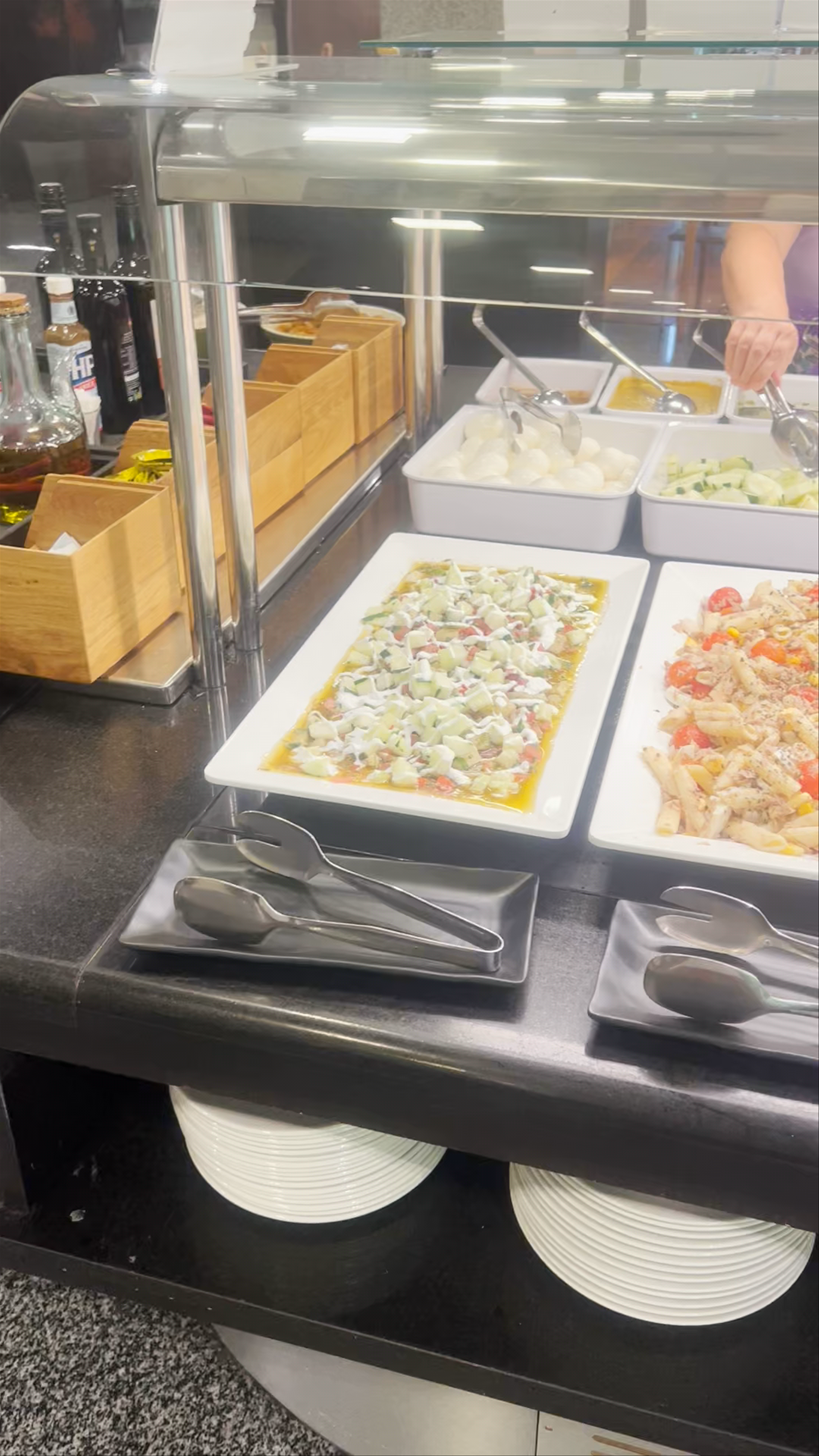 Fresh Mediterranean Buffet Experience at Thalasia Costa de Murcia