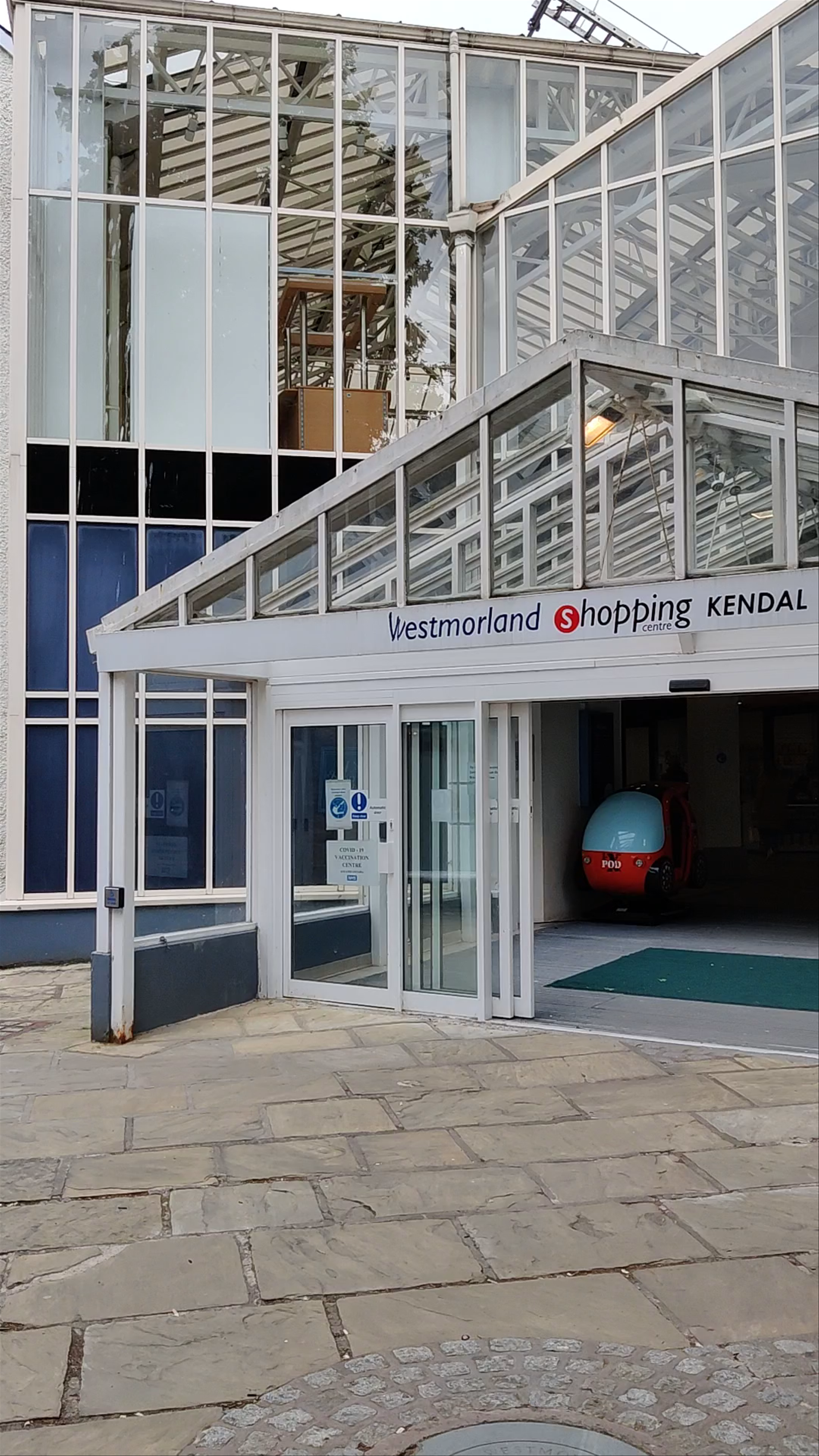 Charming Walk Through Blackhall Shopping Yard Kendal, England