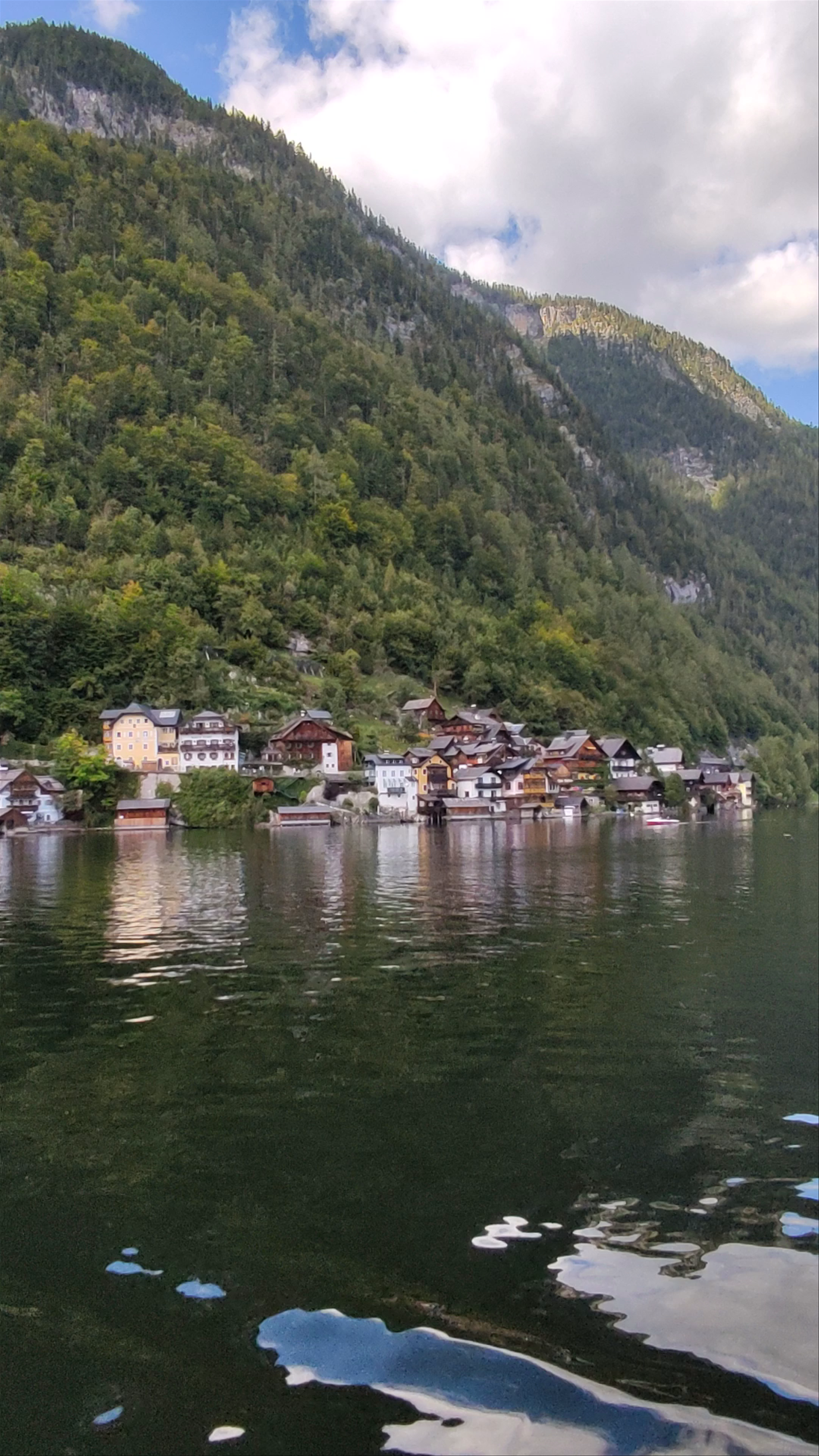 Serene Lake Views and Charming Alpine Village at Hallstätter See, Austria