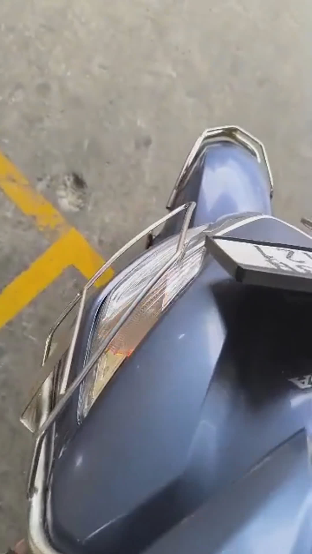 Walk-around video thumbnail