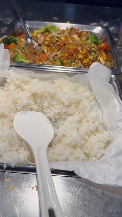 Mandarin Restaurant - Main dish and some sides - Chinese Near Me - Hamilton, Ontario