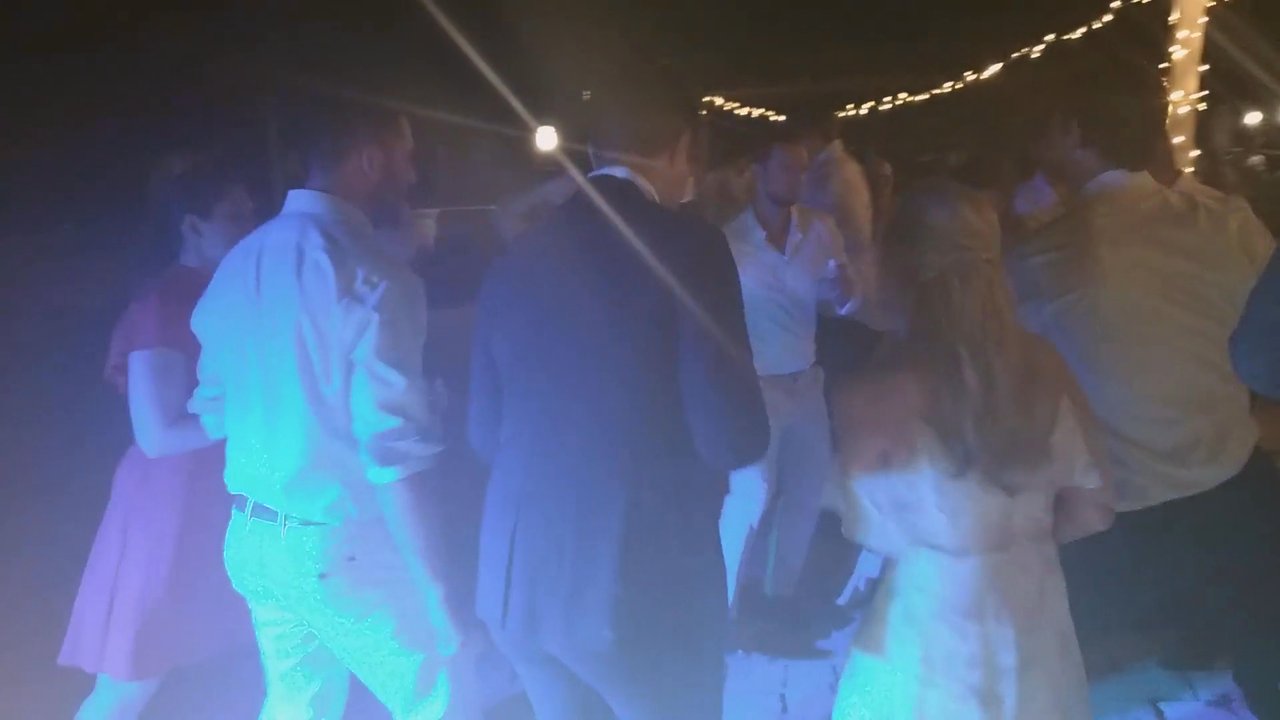 DJ Lozzy @ Castello di Titignano - video